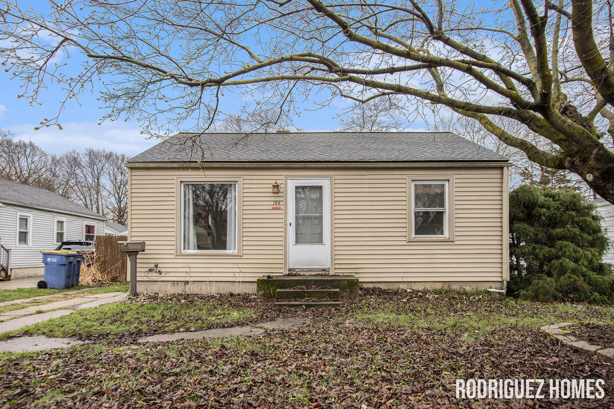 144 Rosemary Street SE