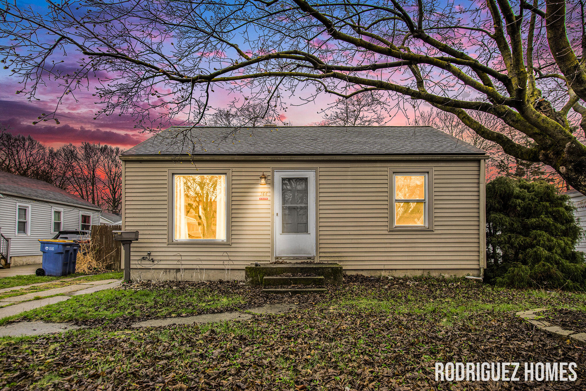 144 Rosemary Street SE