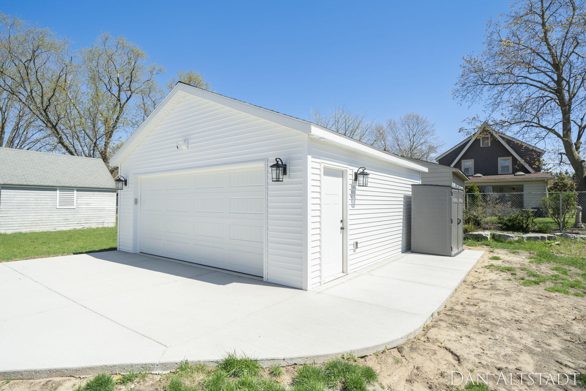 2214 College Avenue SE