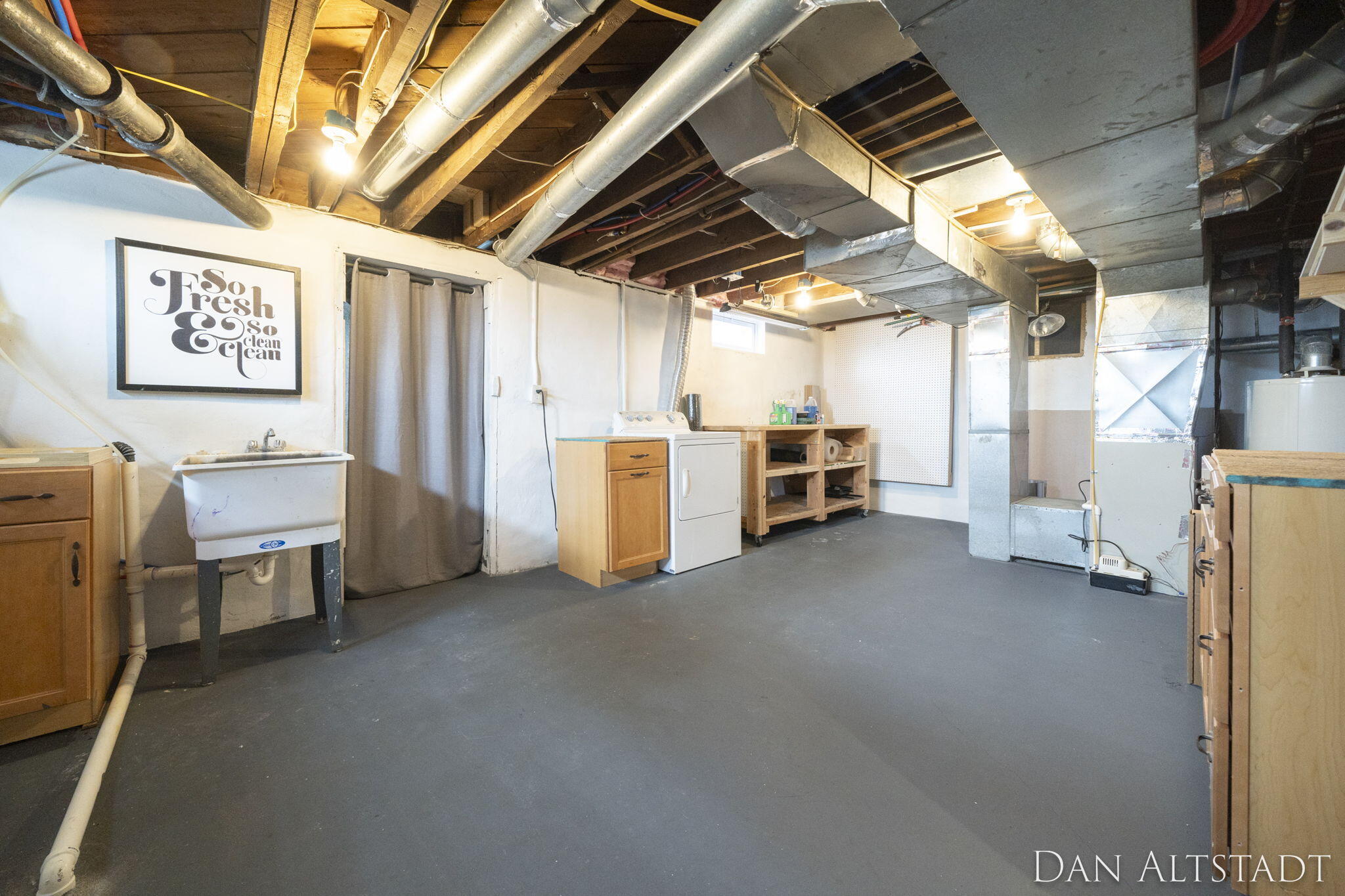 2214 College Avenue SE