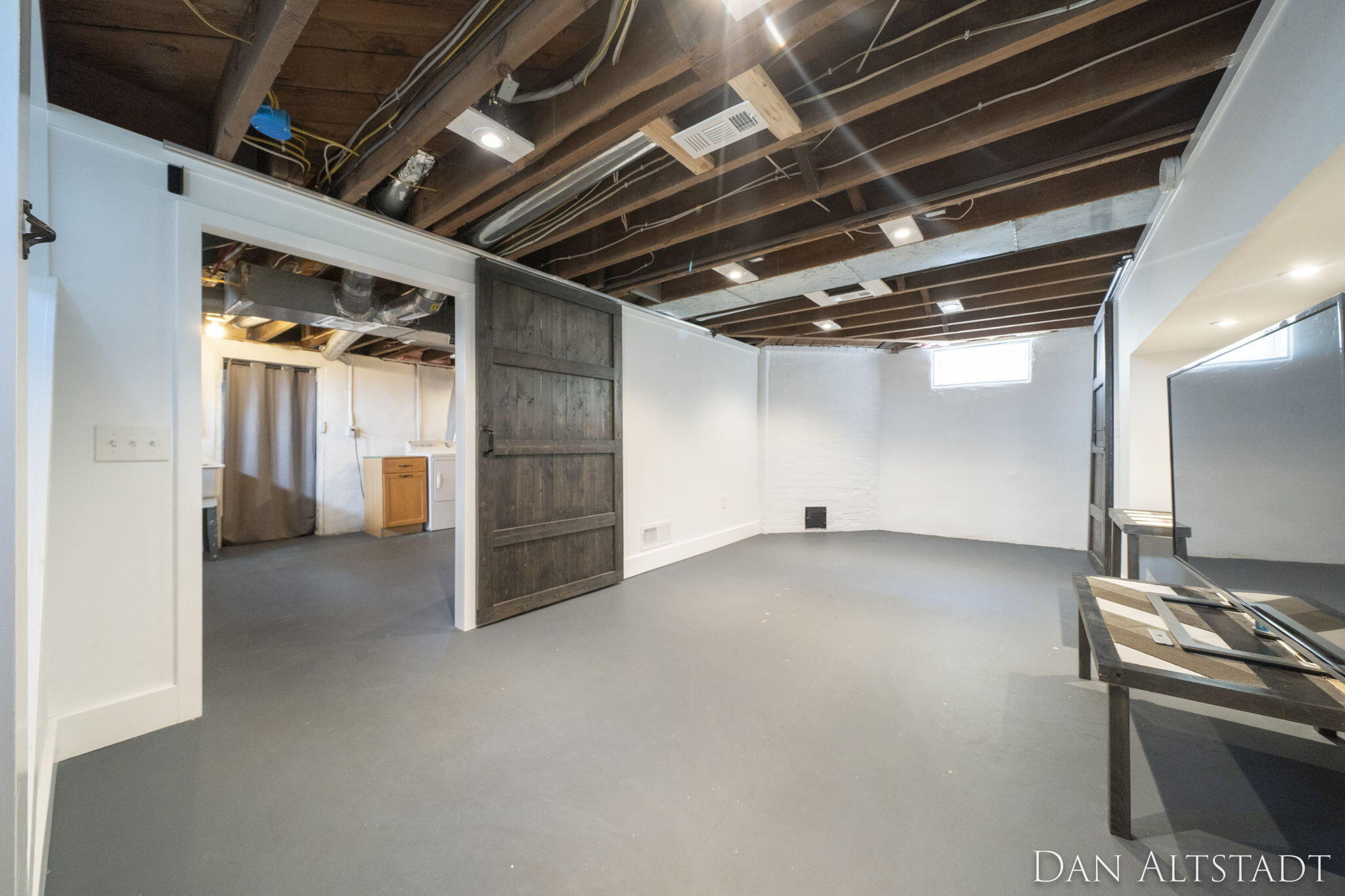 2214 College Avenue SE