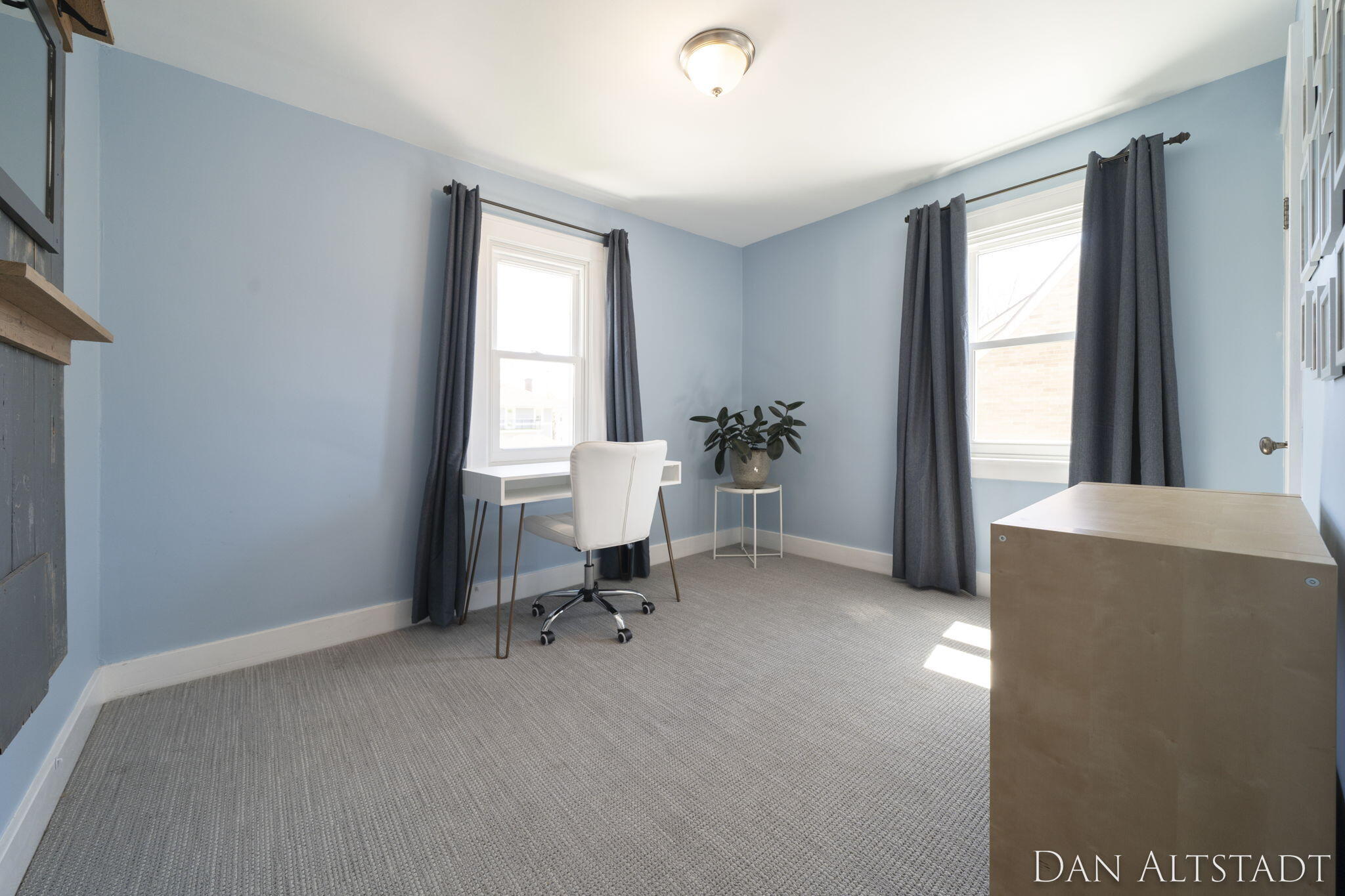 2214 College Avenue SE