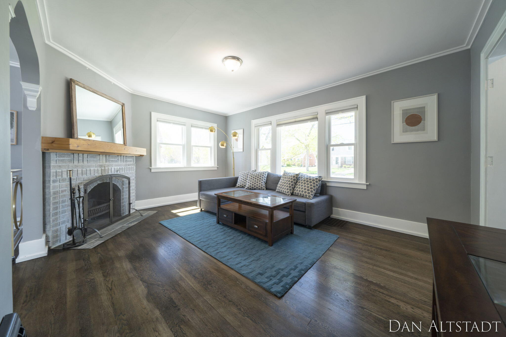 2214 College Avenue SE