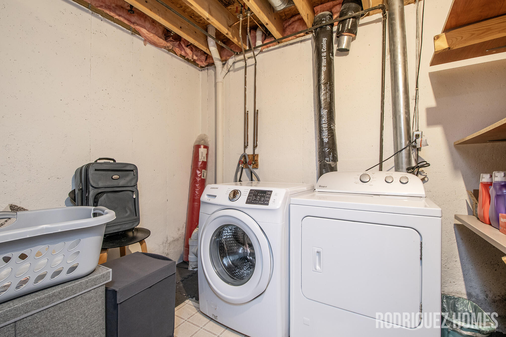 4591 Country Hill Drive SE