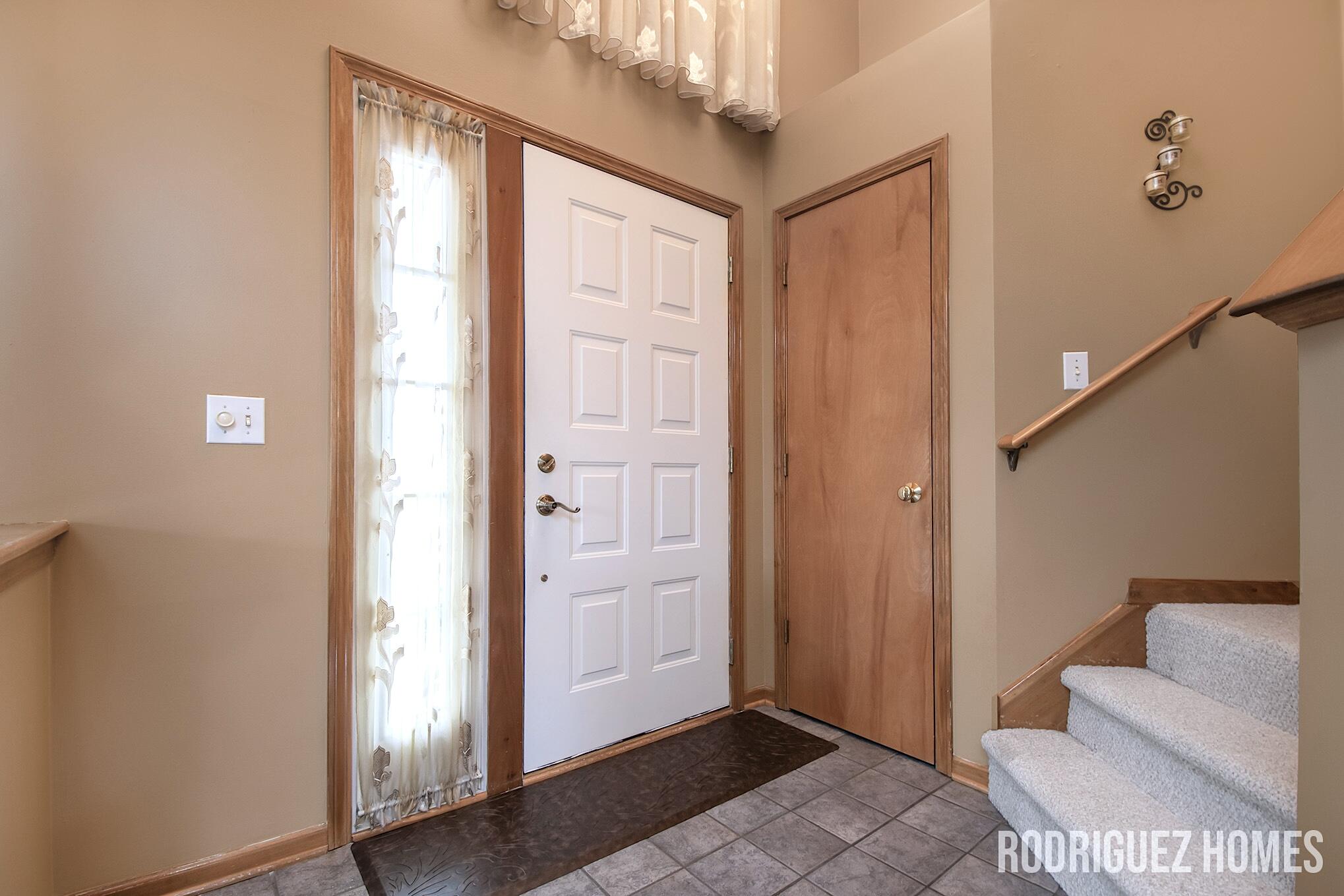 4591 Country Hill Drive SE