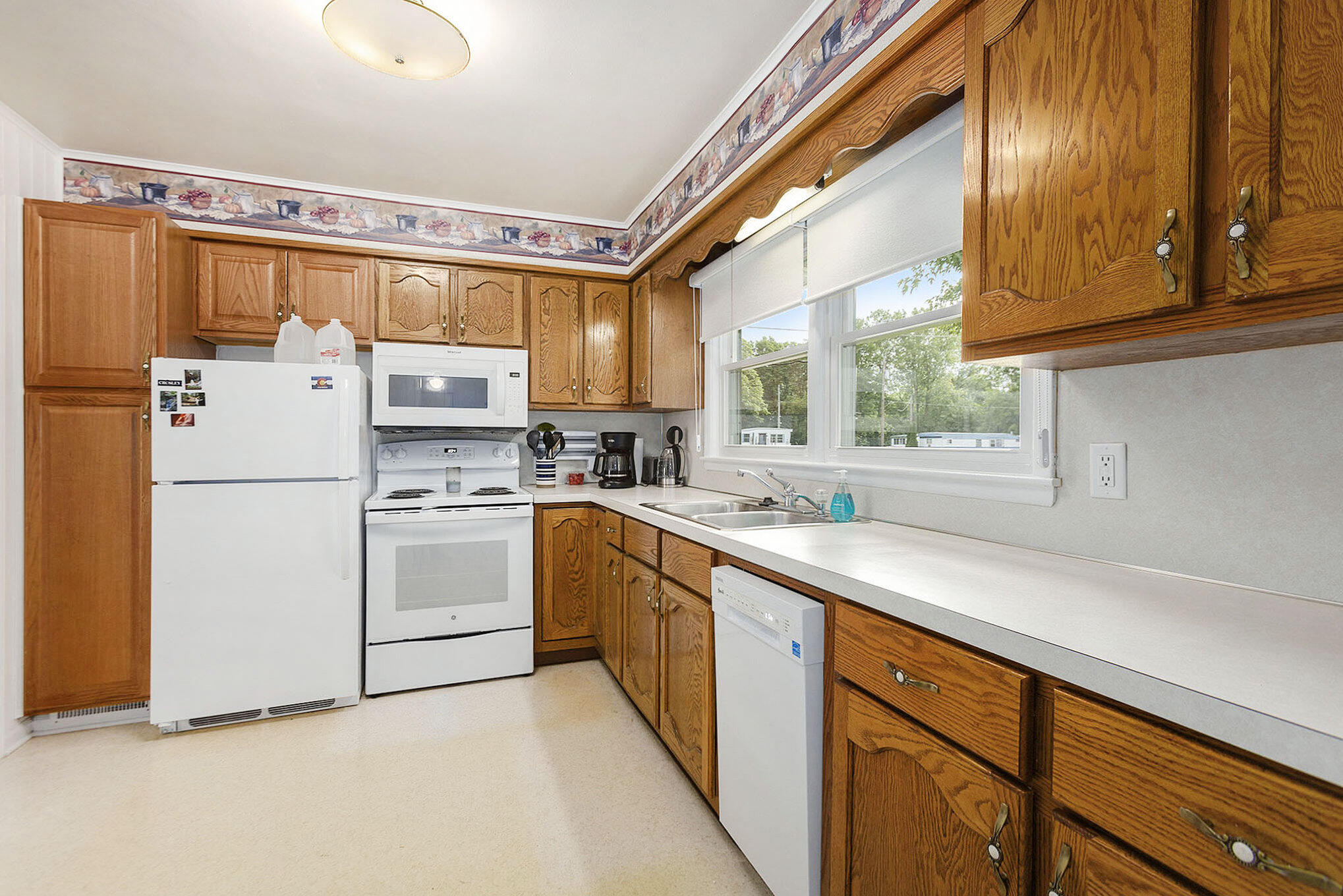 714 Jordan Lake Avenue