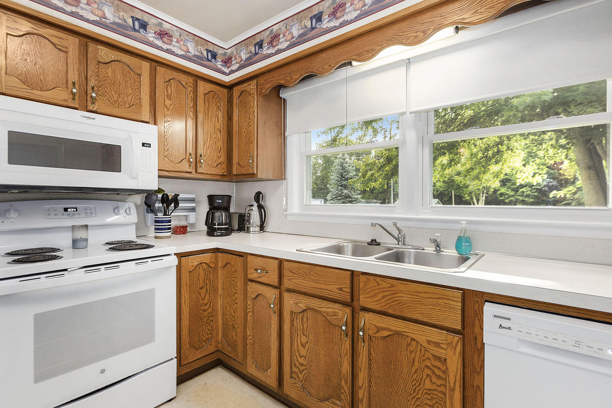 714 Jordan Lake Avenue