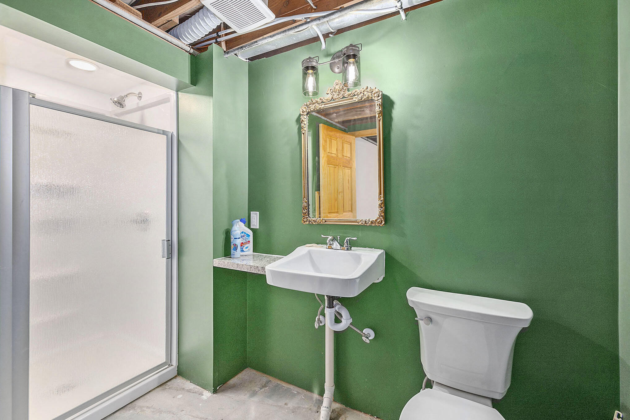 714 Jordan Lake Avenue