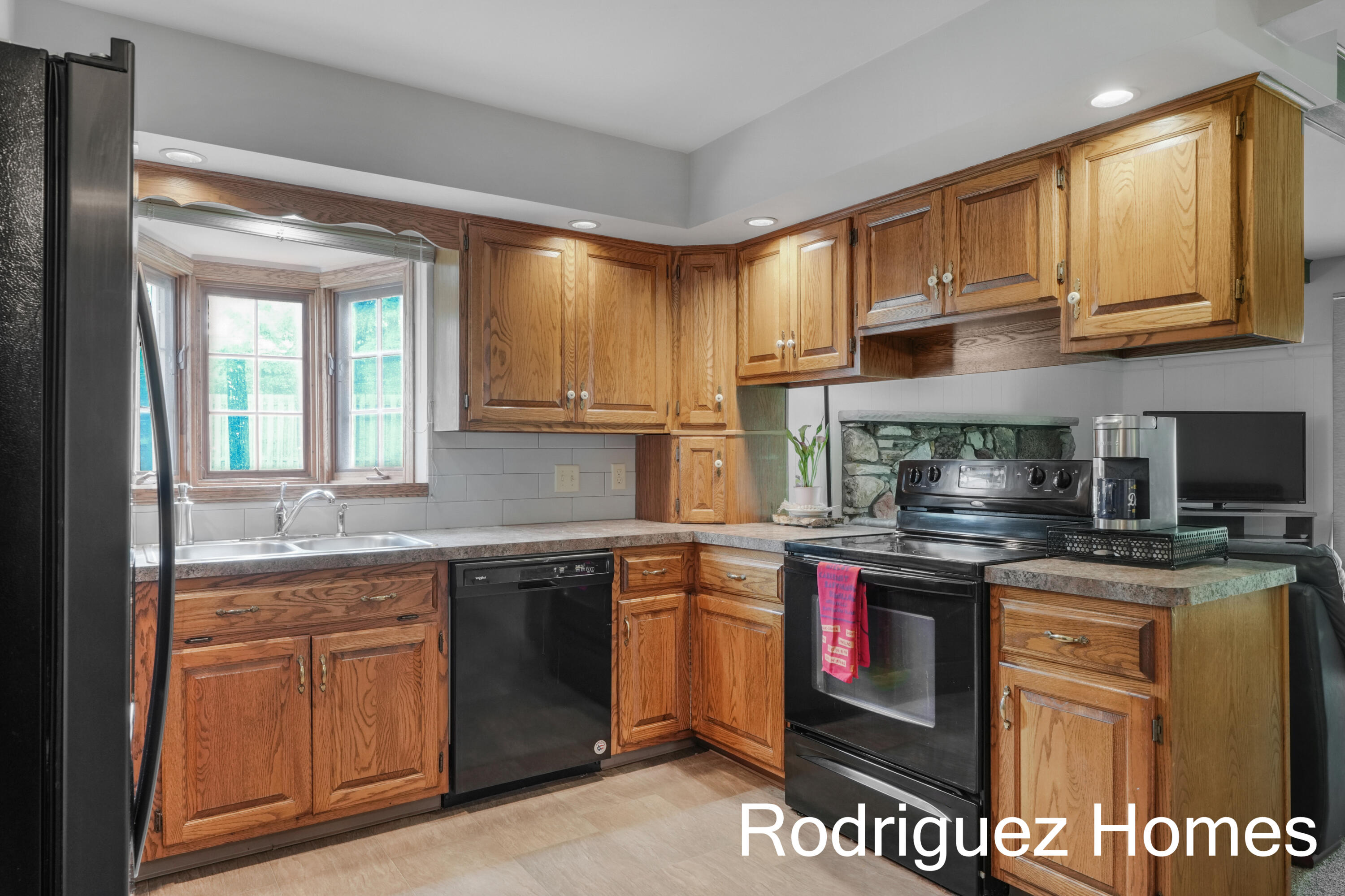 6930 Bonnie Avenue SE