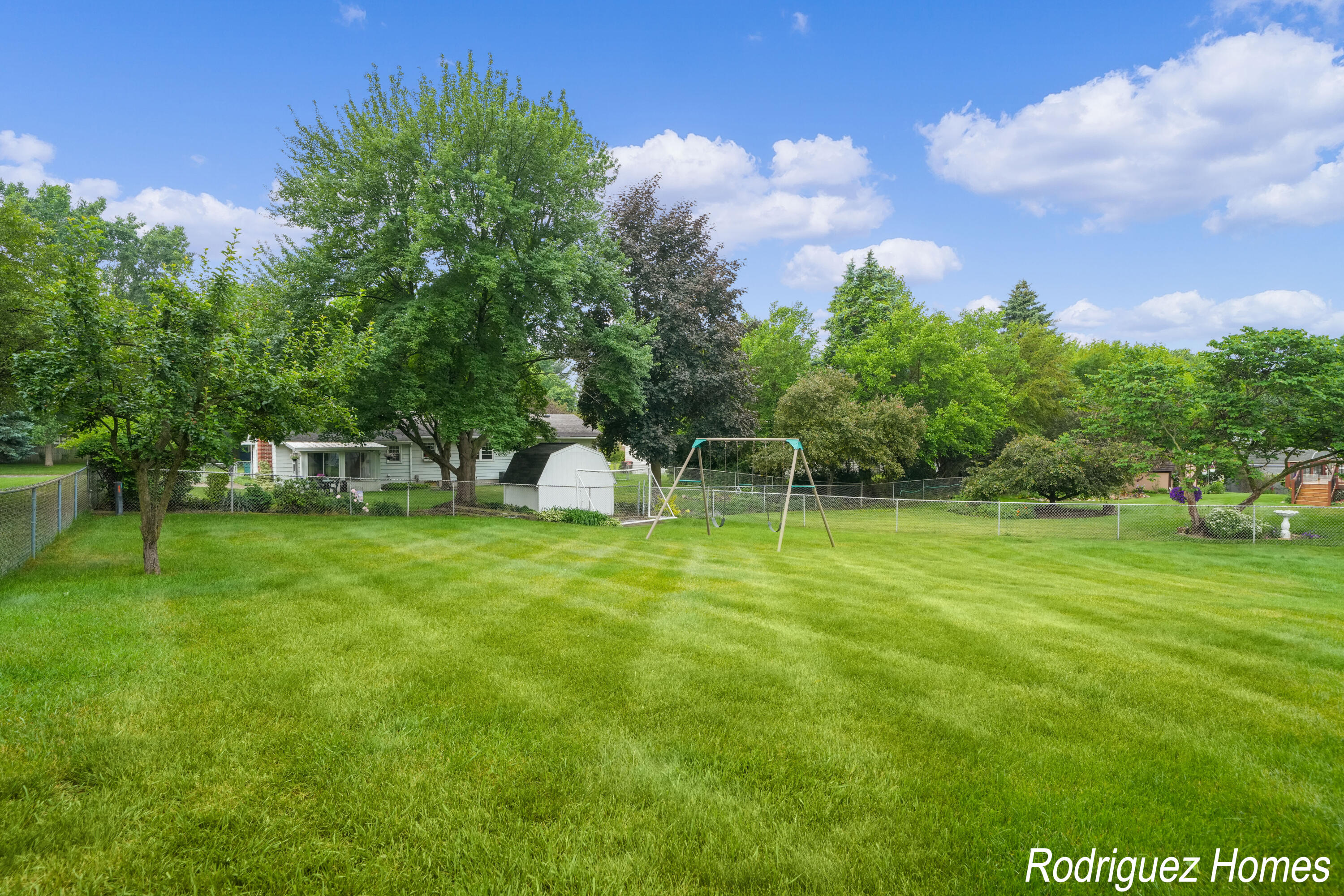 6930 Bonnie Avenue SE