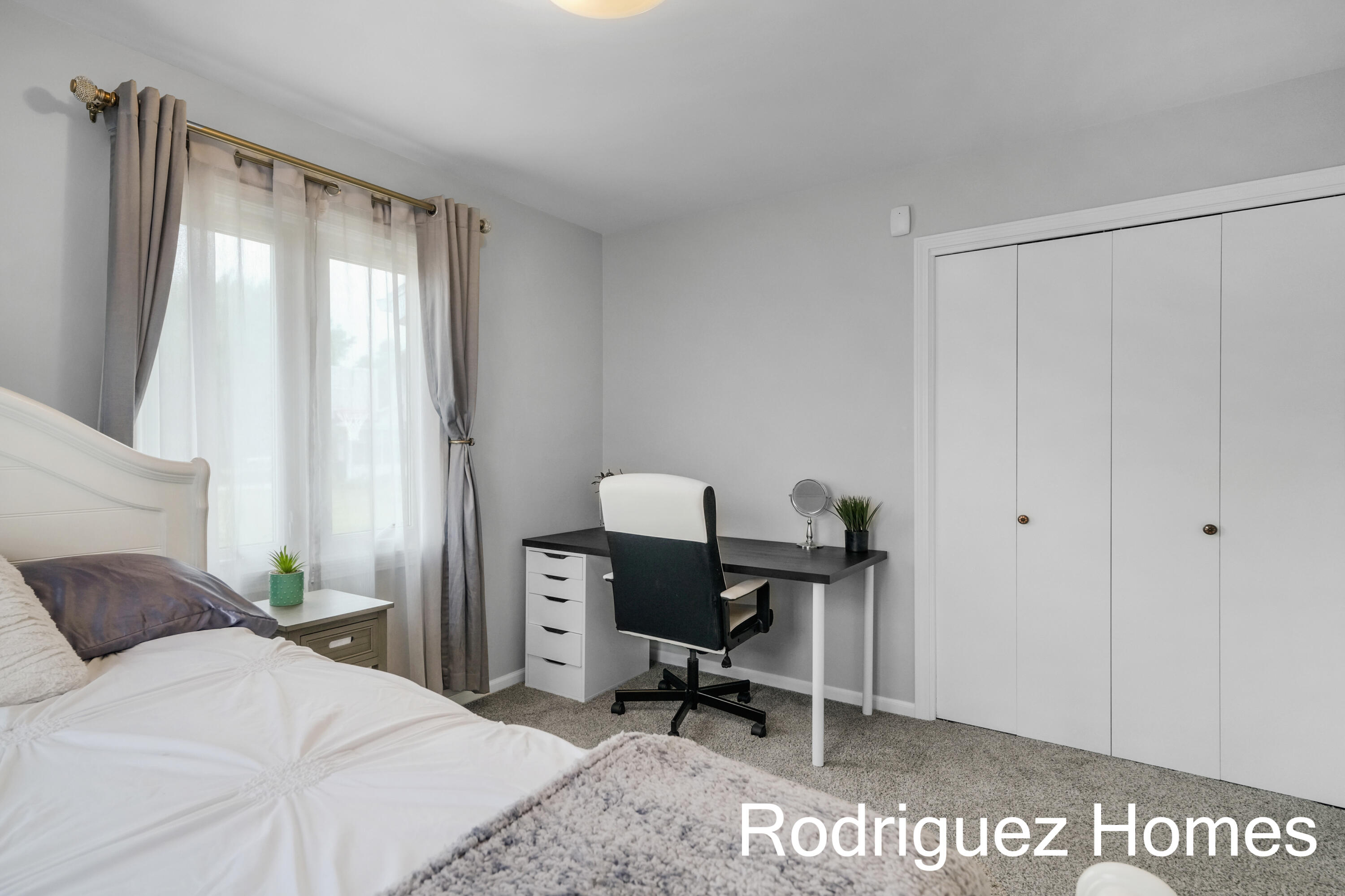 6930 Bonnie Avenue SE