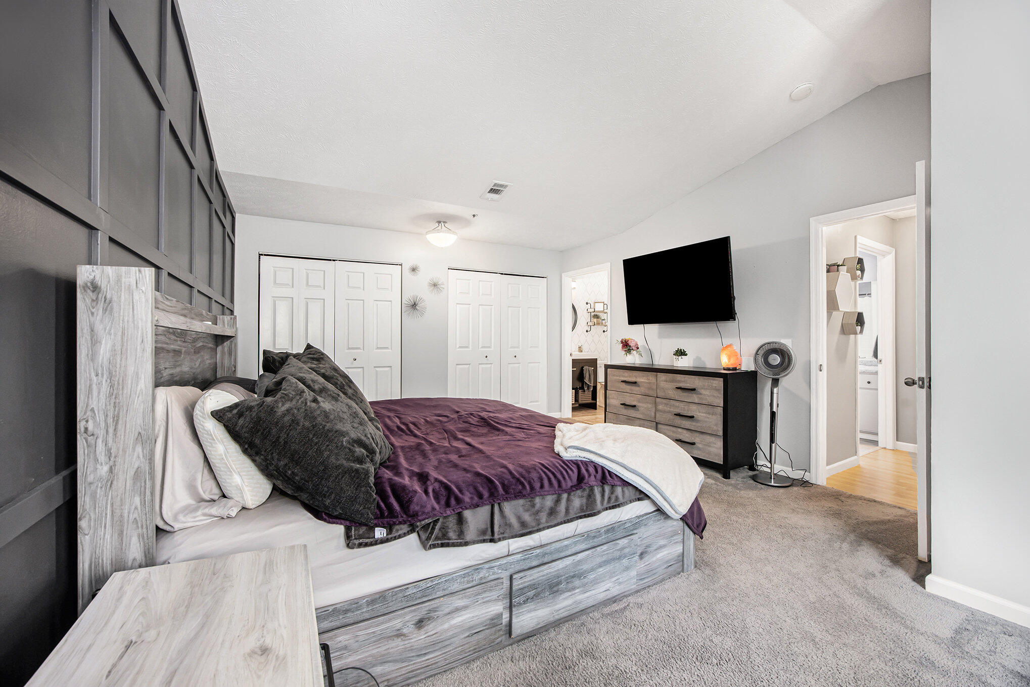 3031 Poplar Creek Drive SE, 304