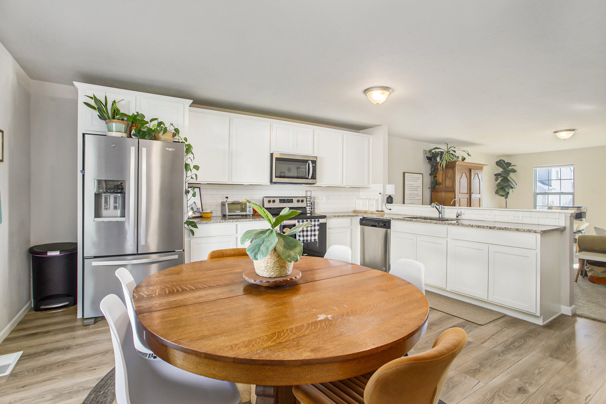 58696 Blue Stem Circle