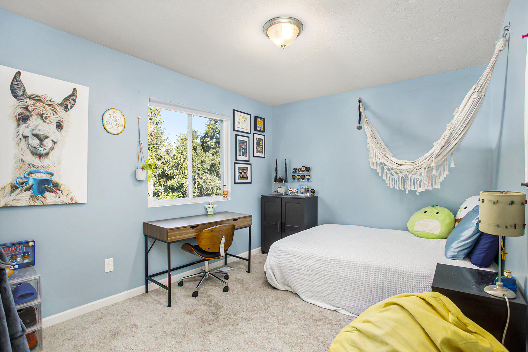 58696 Blue Stem Circle