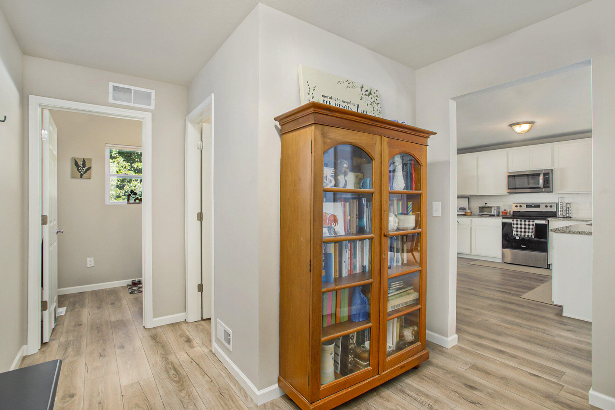 58696 Blue Stem Circle