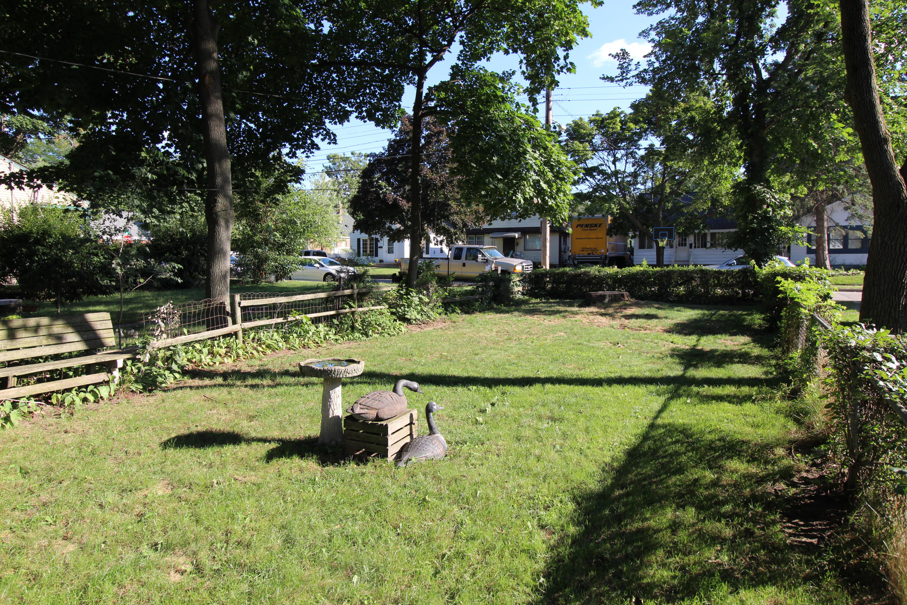 1033 Hazen Street SE