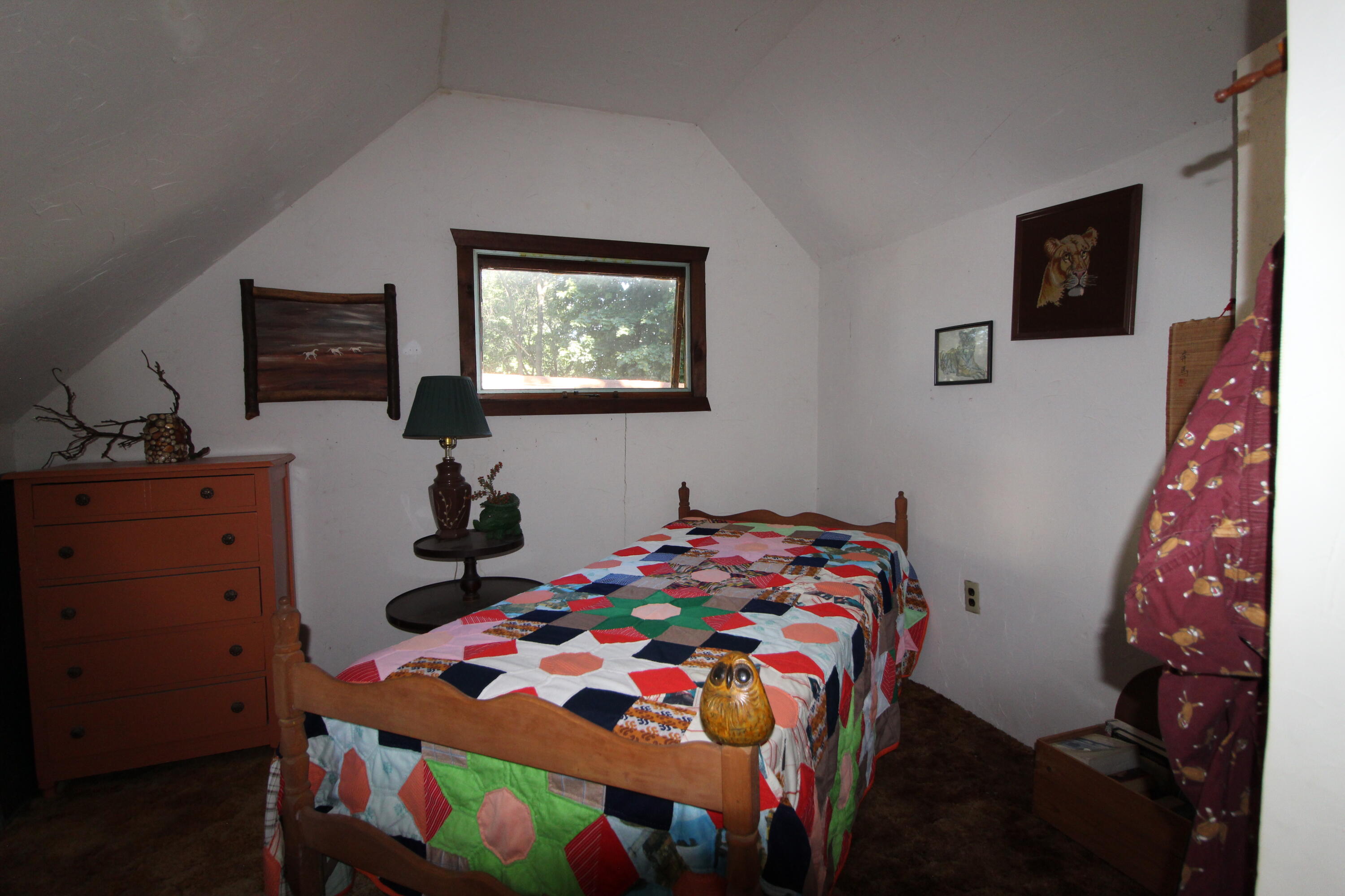 1033 Hazen Street SE