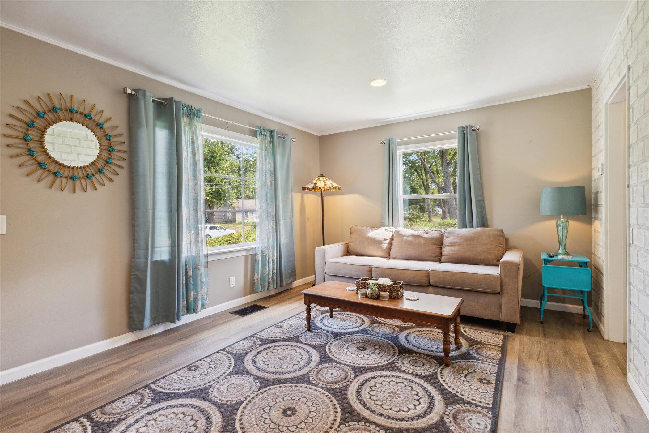 2447 Hillsdale Avenue