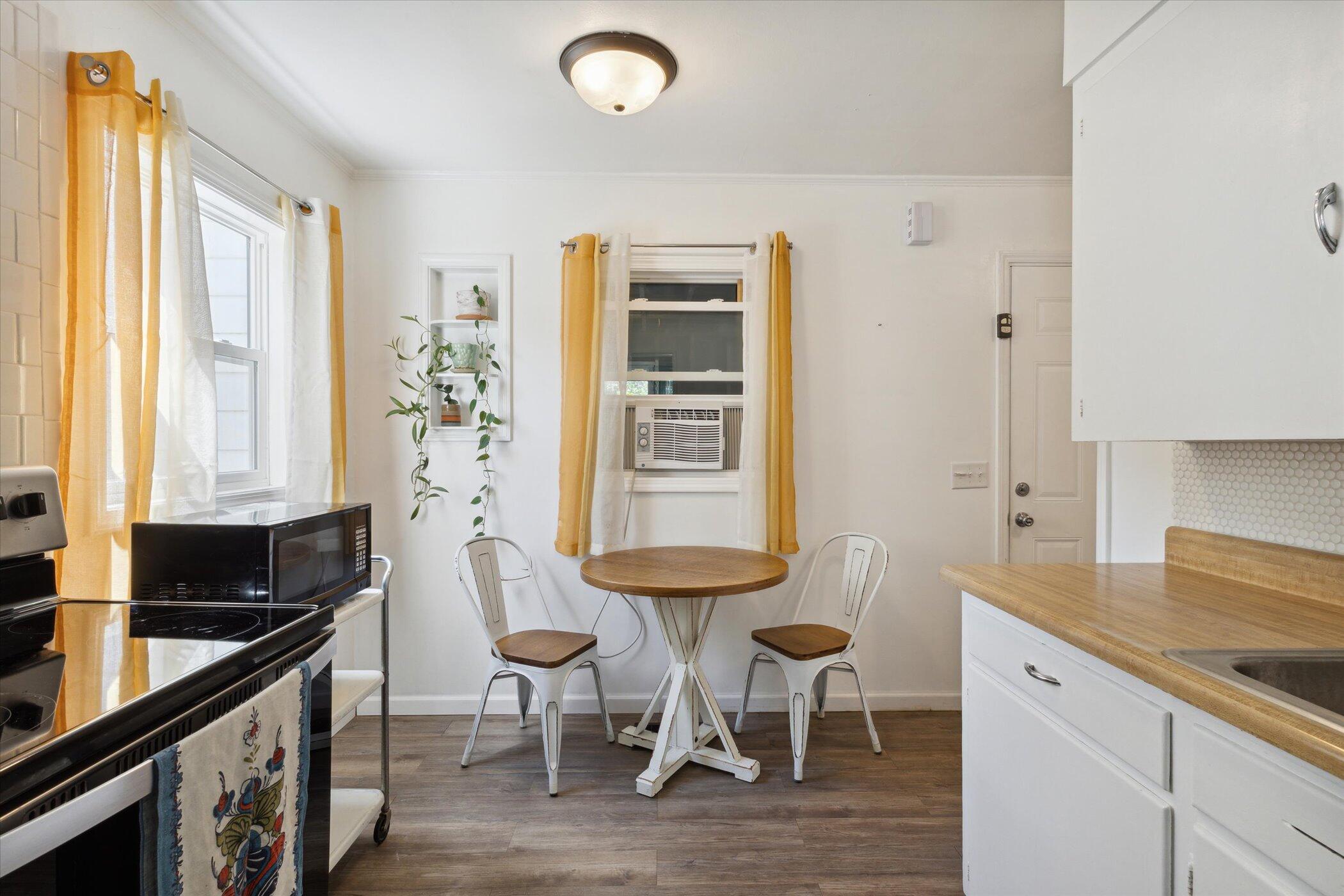 2447 Hillsdale Avenue