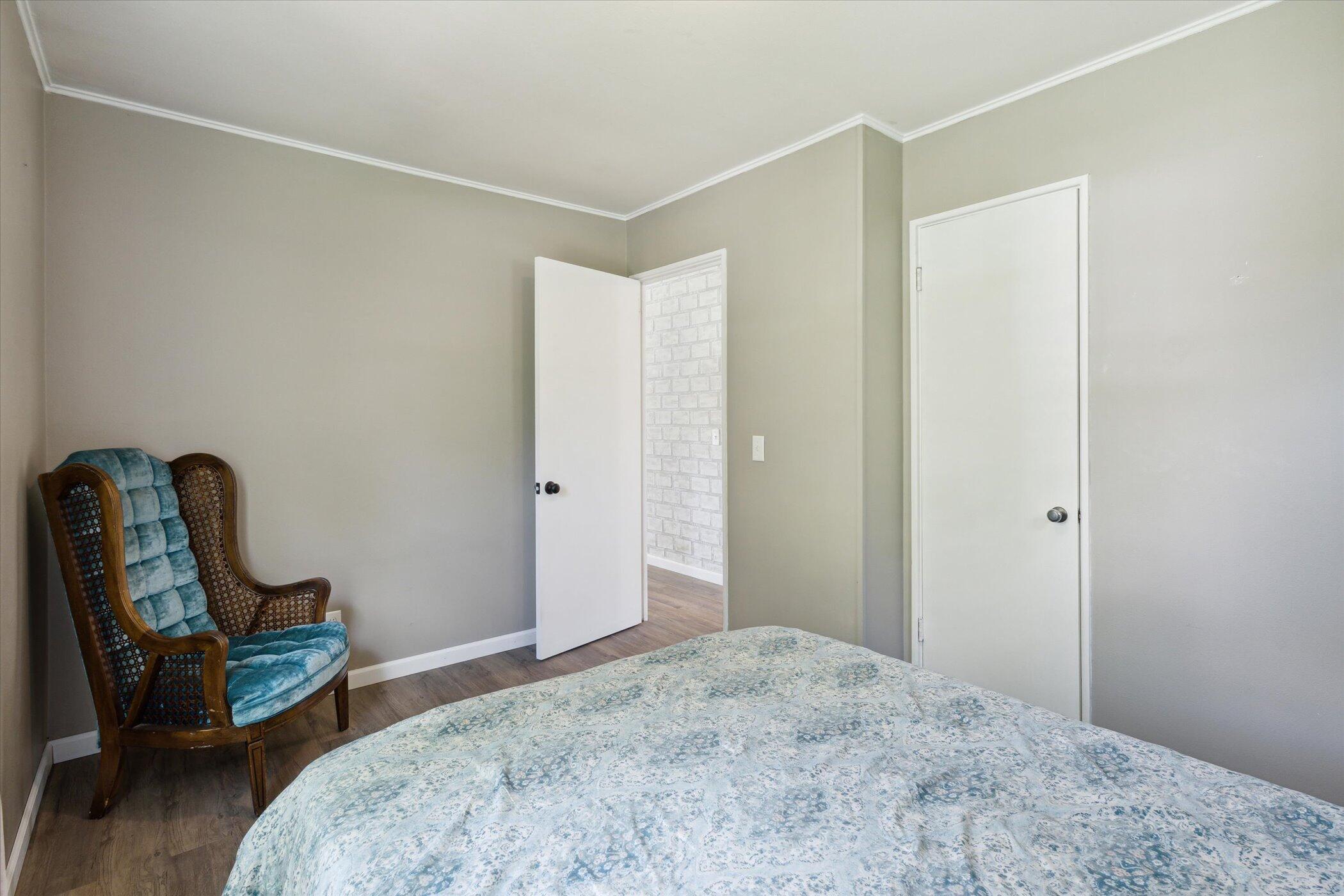 2447 Hillsdale Avenue