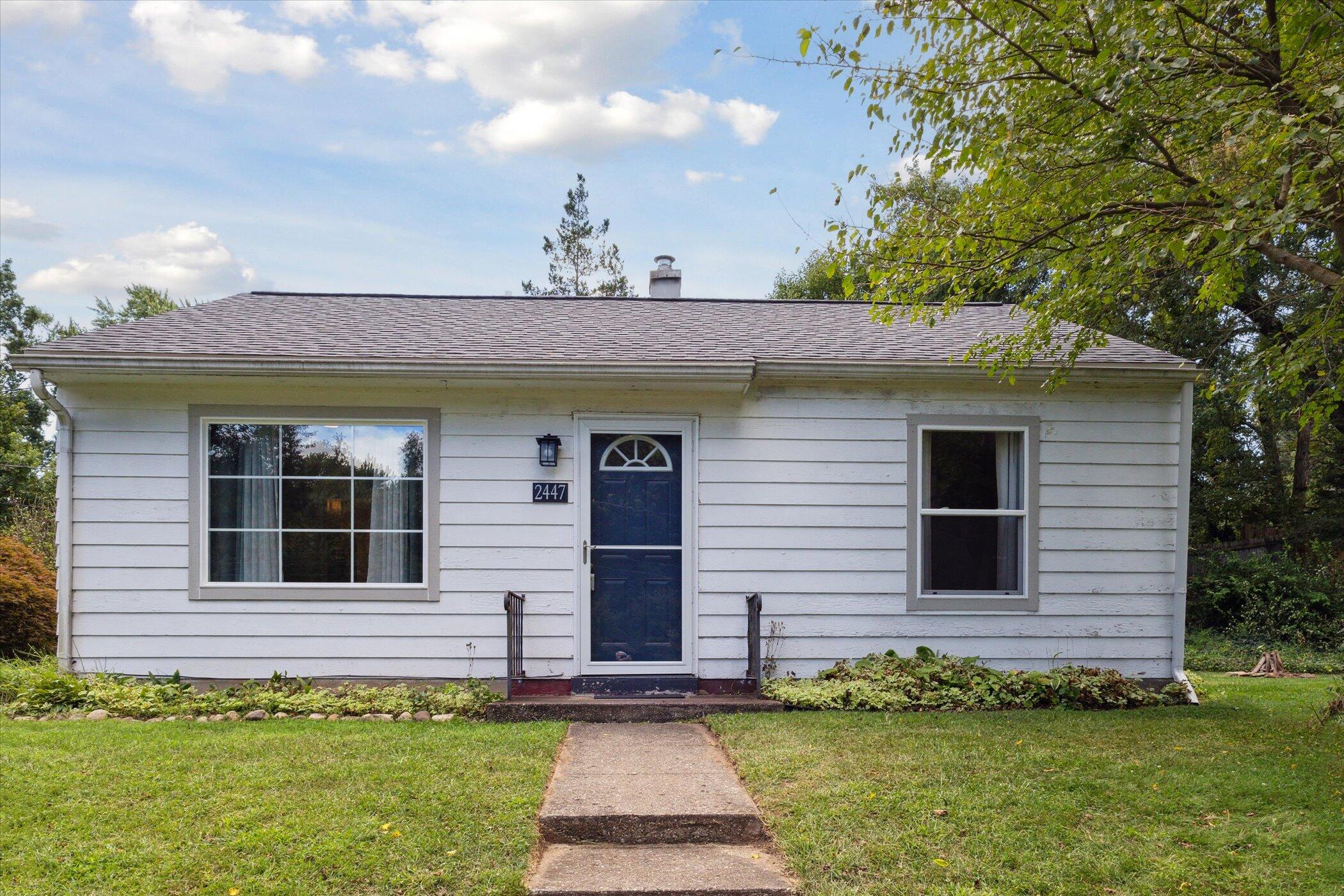 2447 Hillsdale Avenue