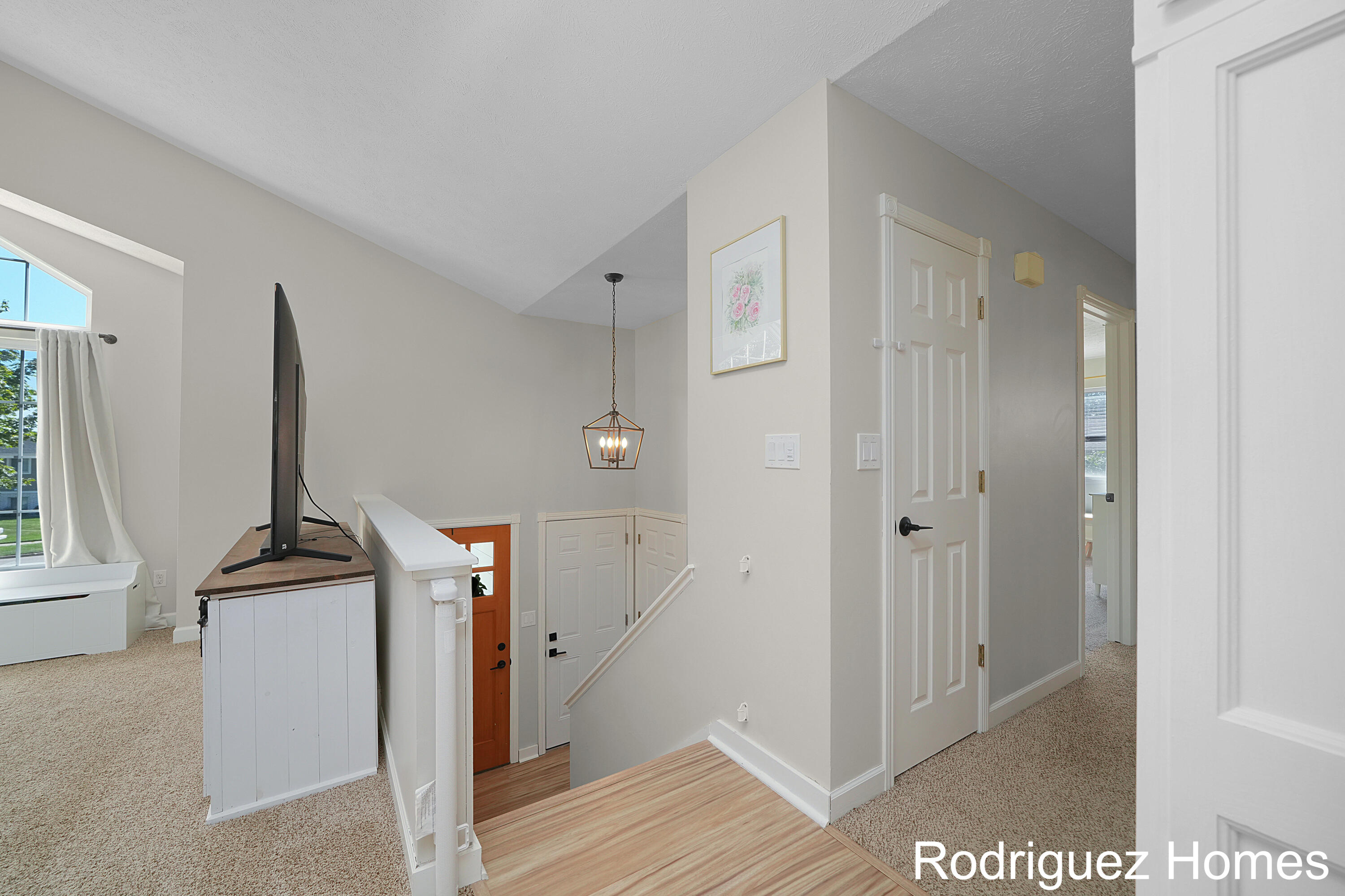 11085 Stanford Avenue