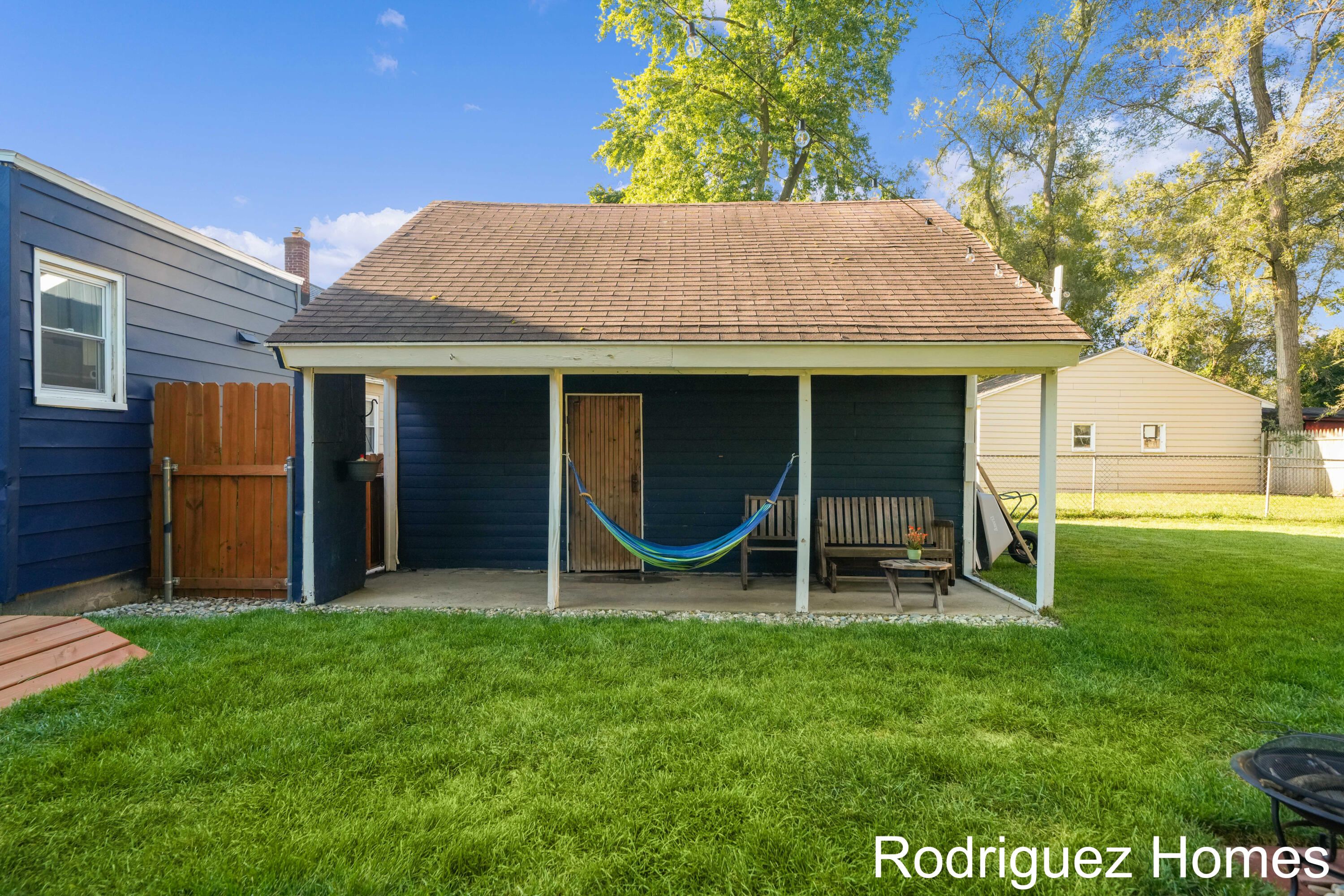 2937 Highgate Avenue SW