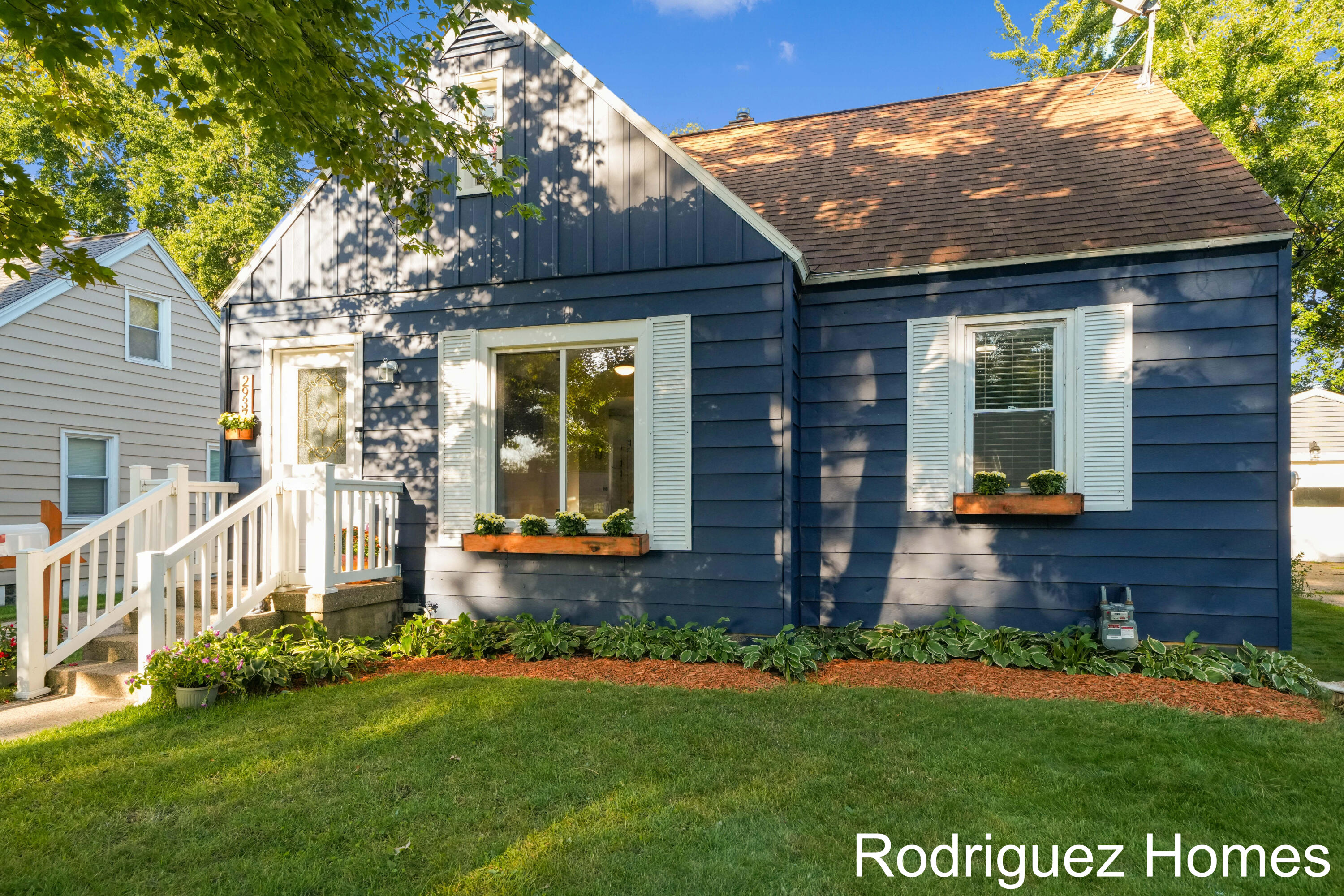 2937 Highgate Avenue SW