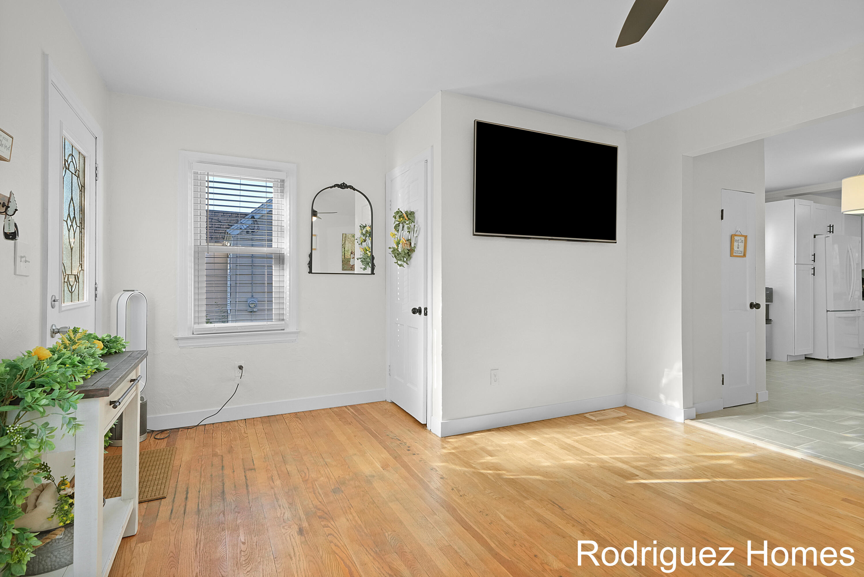 2937 Highgate Avenue SW