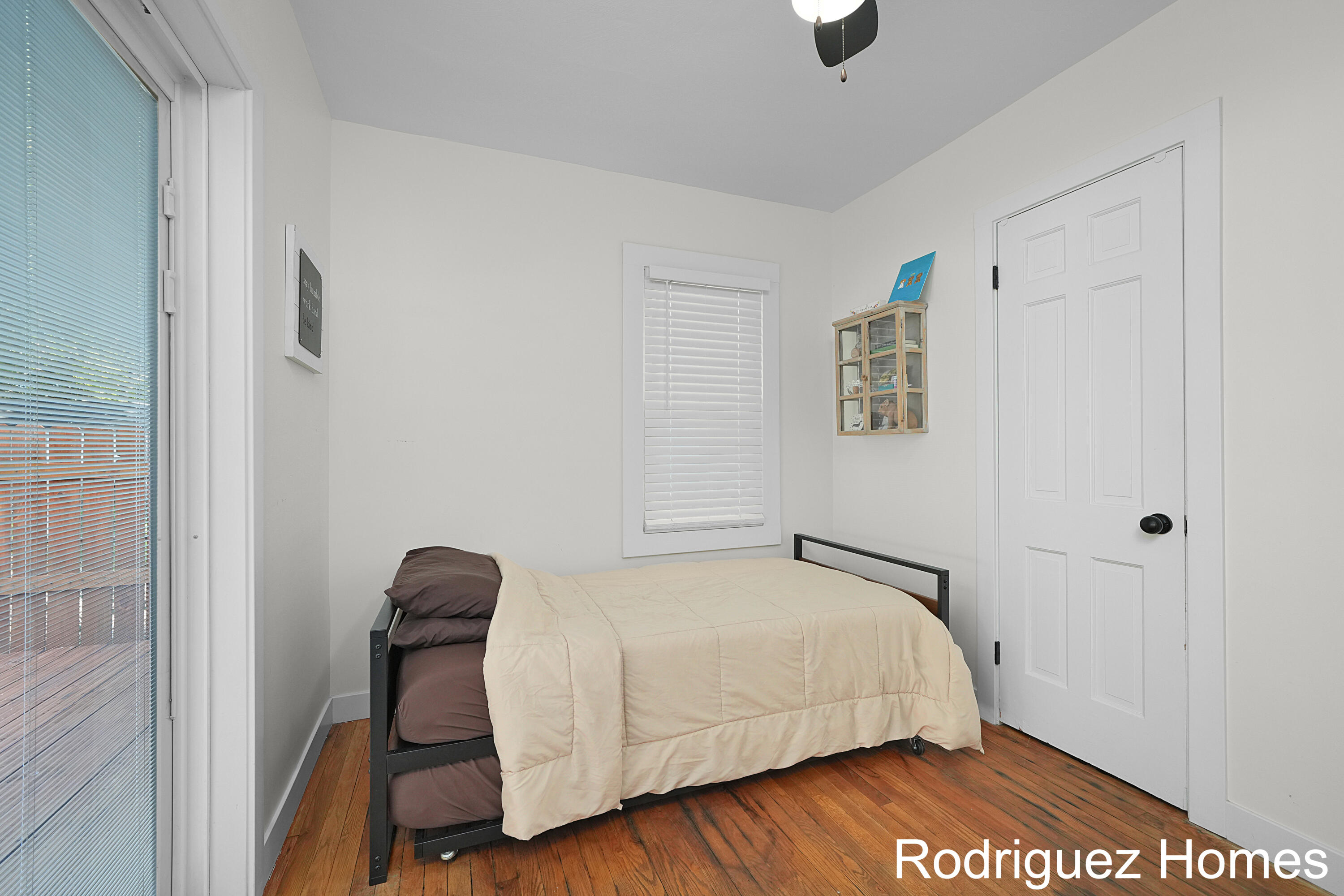 2937 Highgate Avenue SW