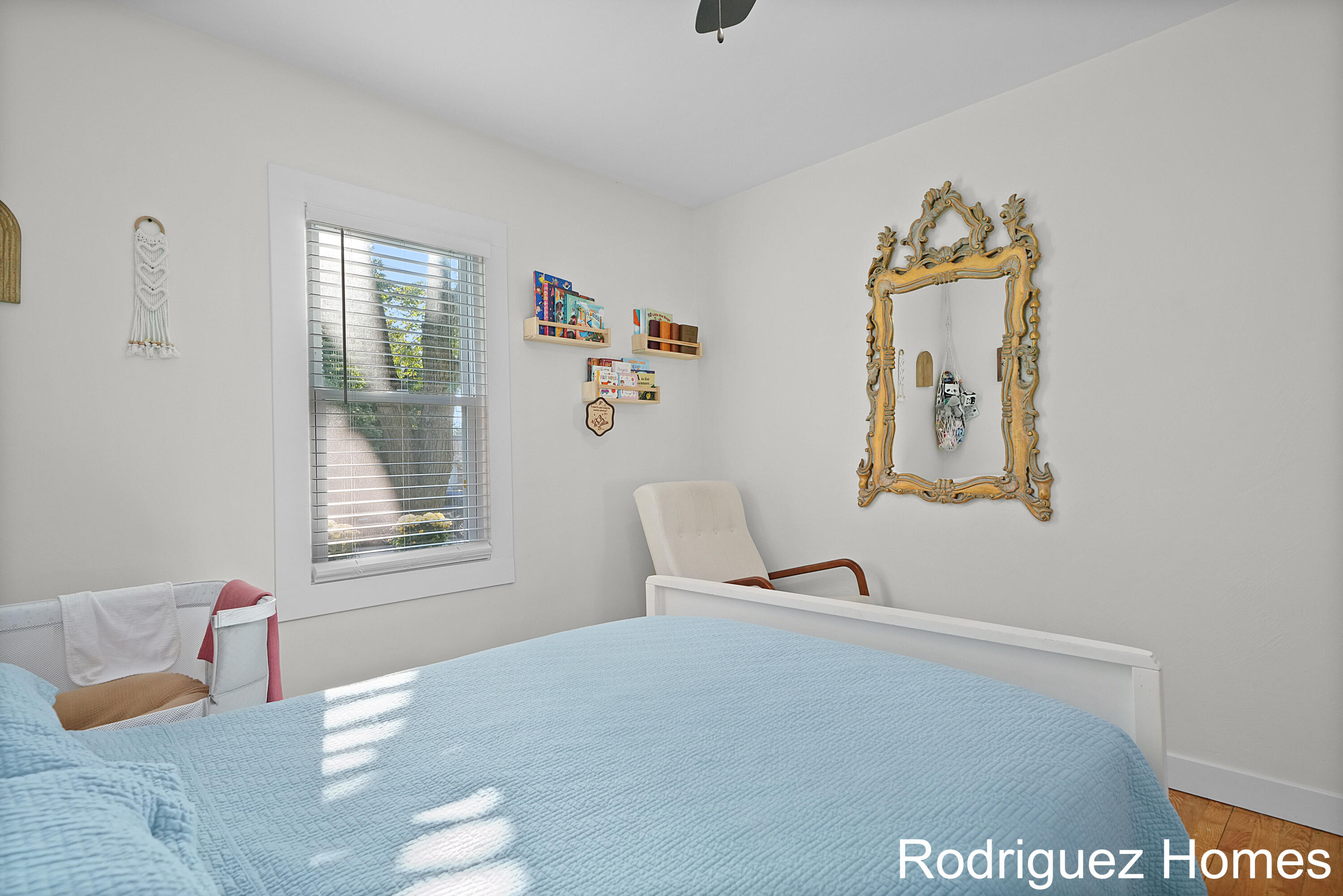 2937 Highgate Avenue SW