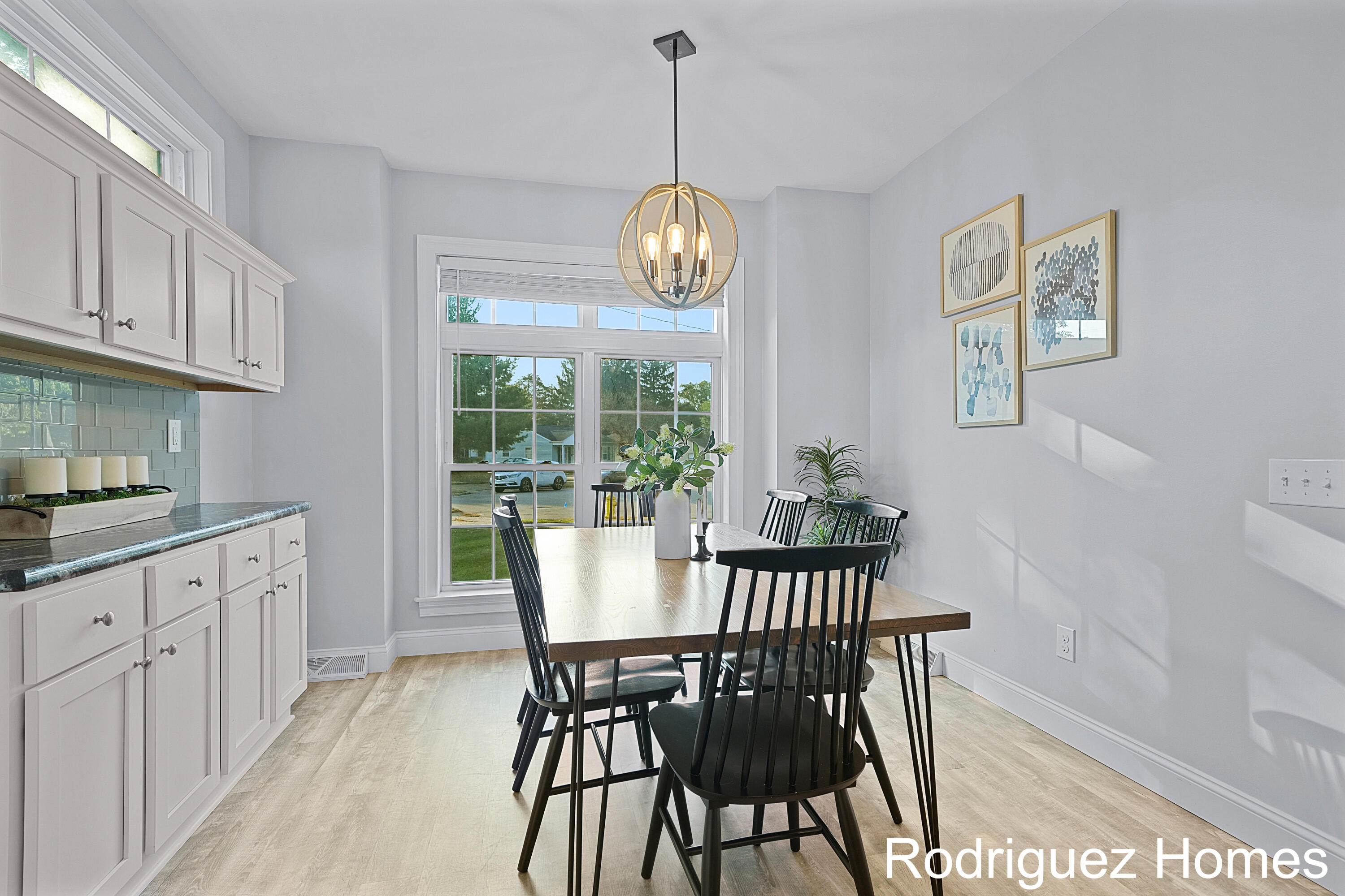 1855 Herrick Avenue NE