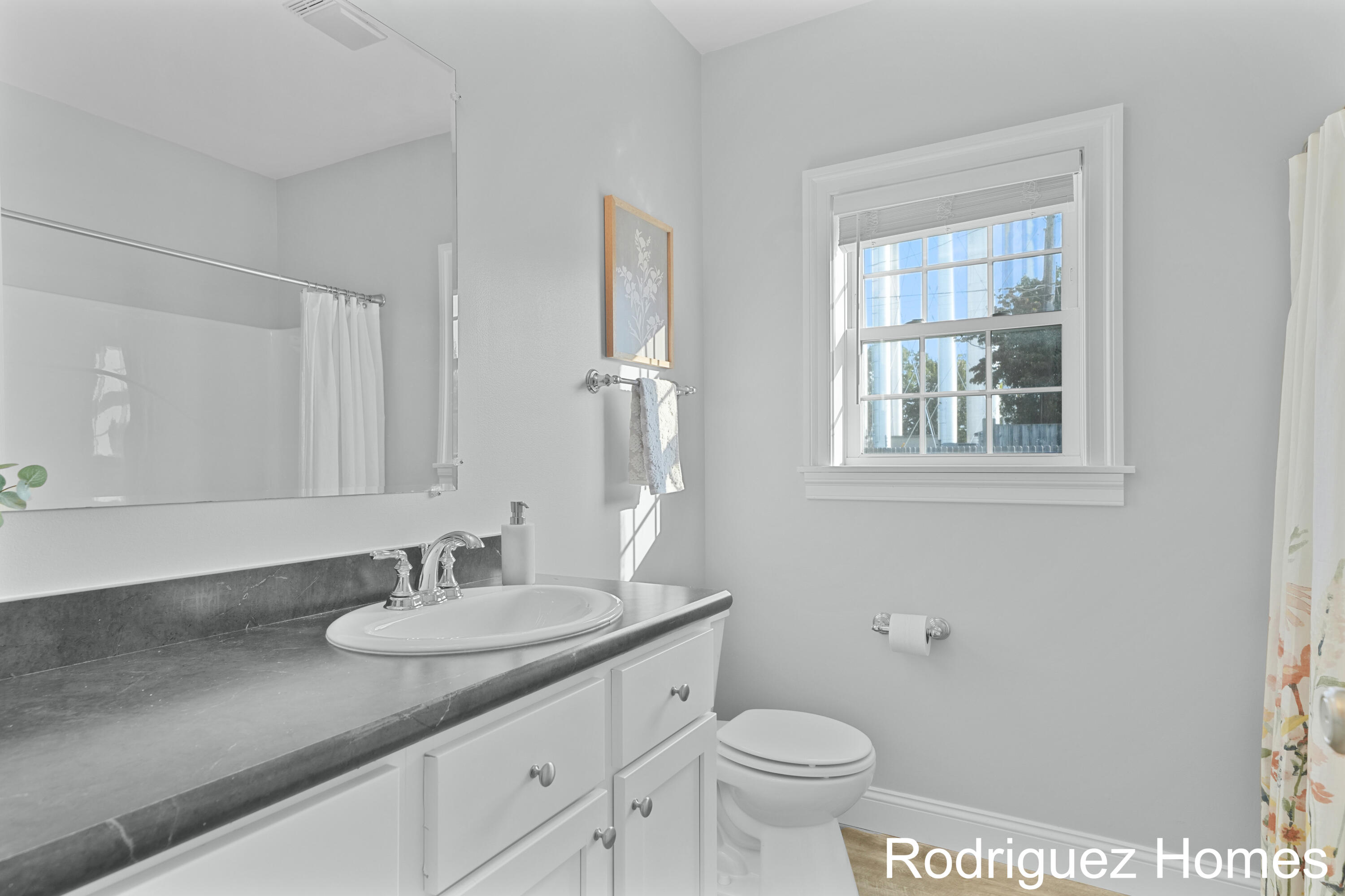 1855 Herrick Avenue NE