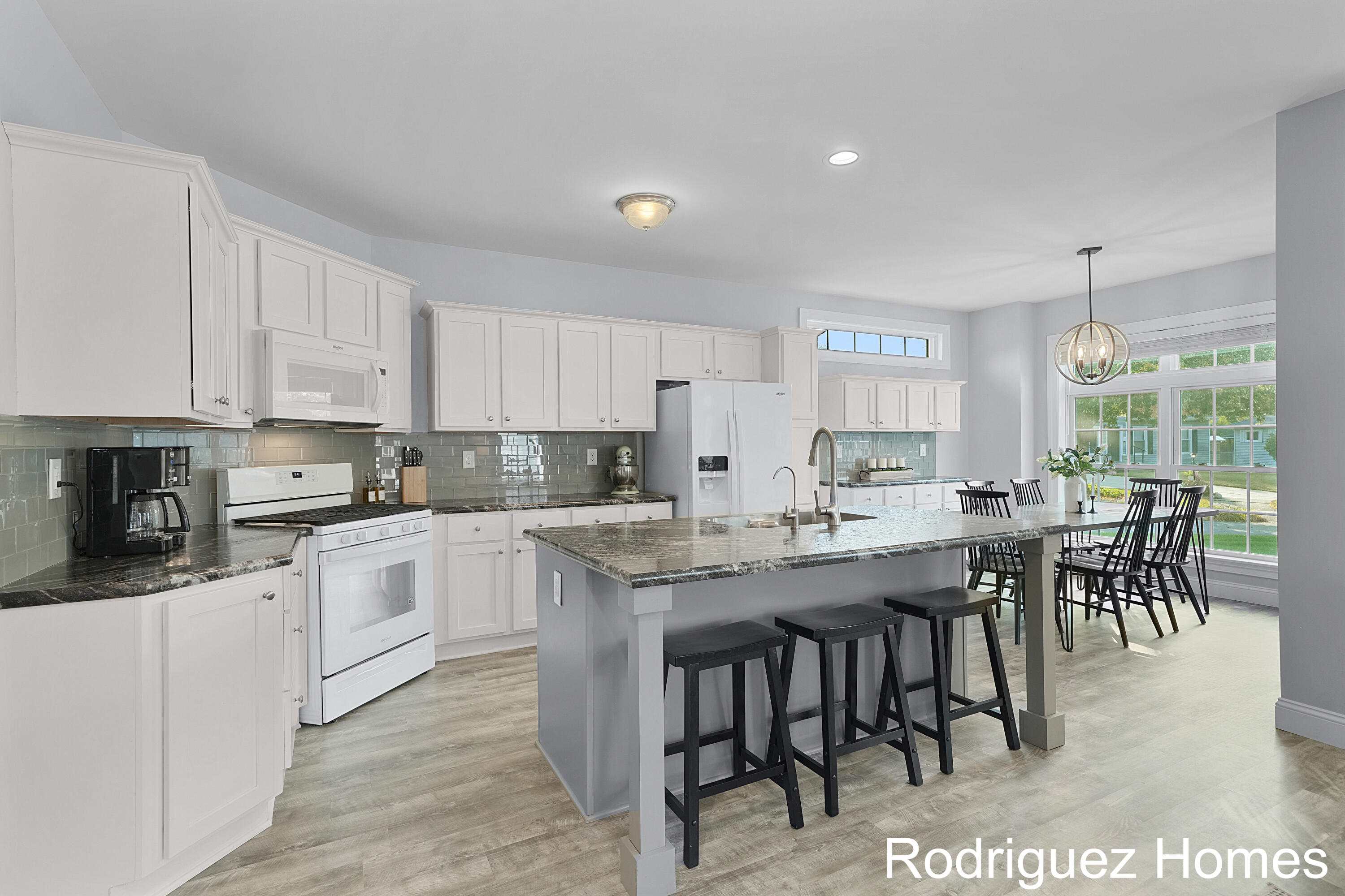 1855 Herrick Avenue NE