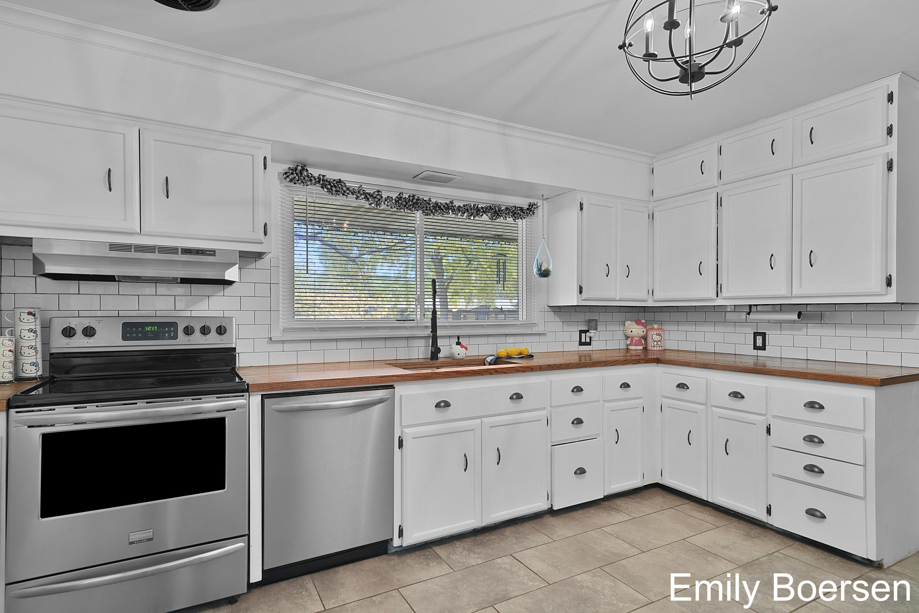 335 Edison Park Avenue NW