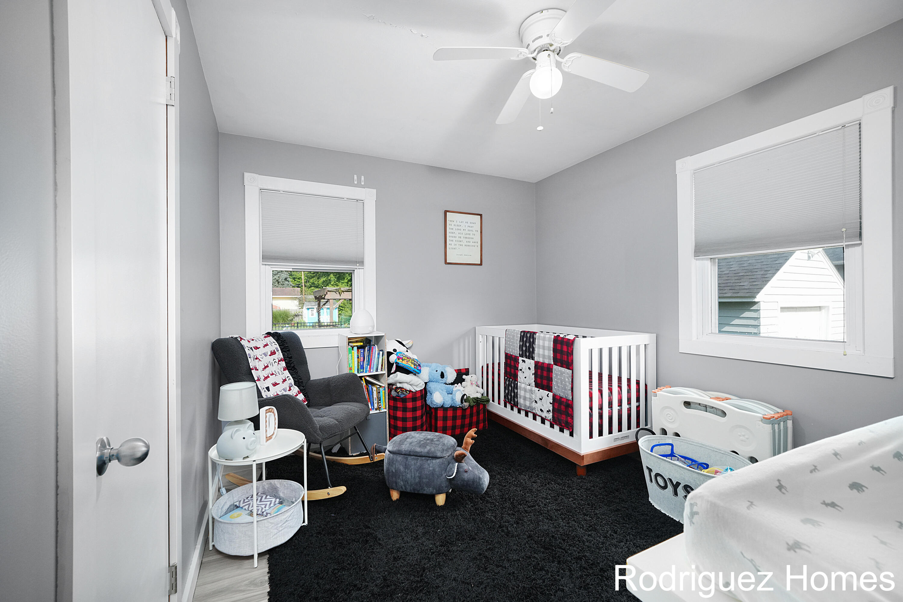 3815 Benjamin Avenue NE