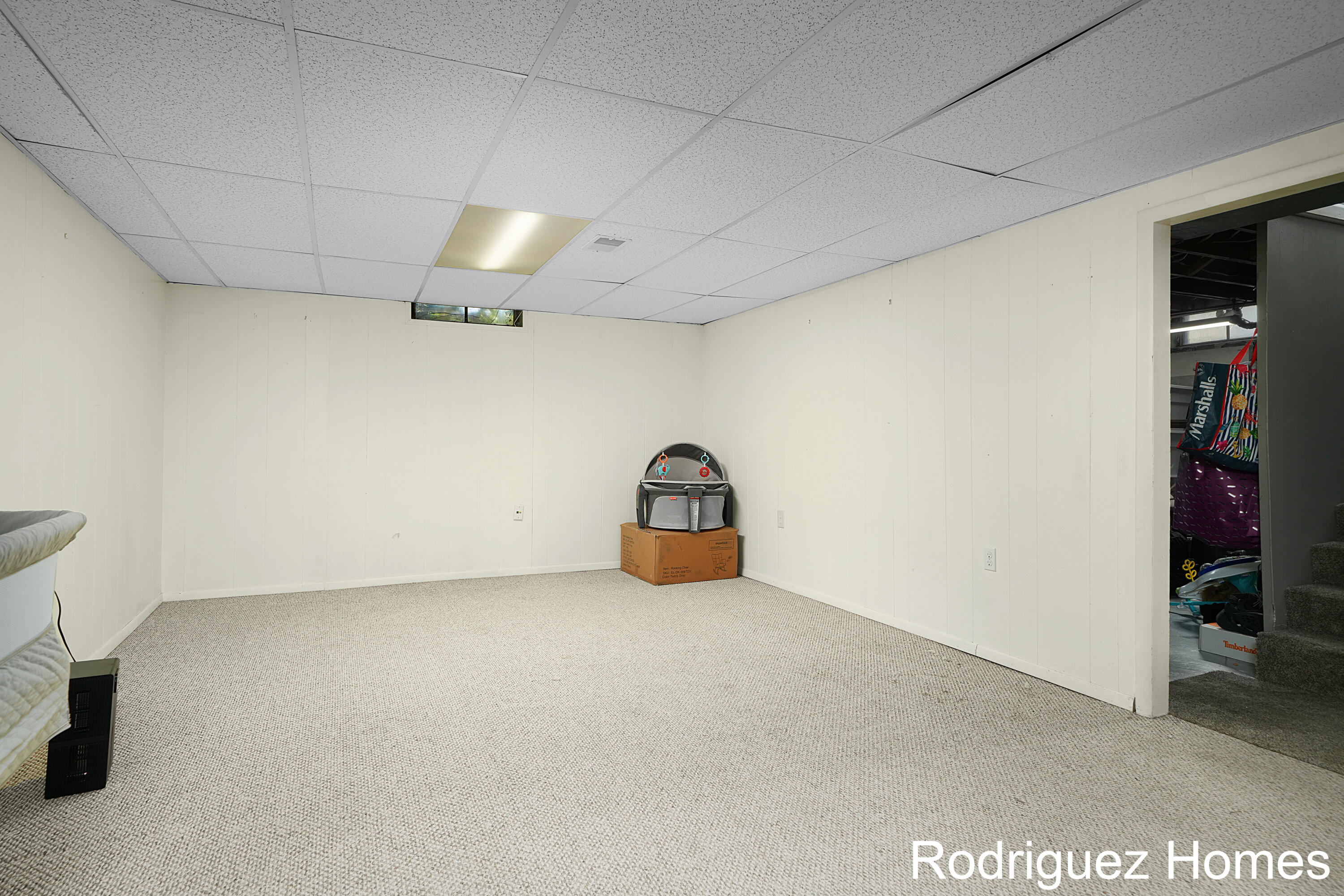 3815 Benjamin Avenue NE