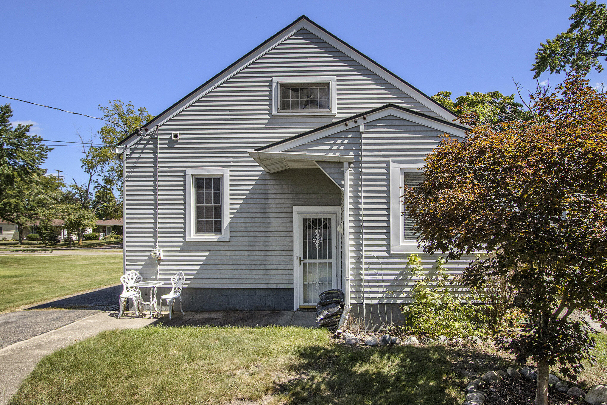 19 La Vista Boulevard N