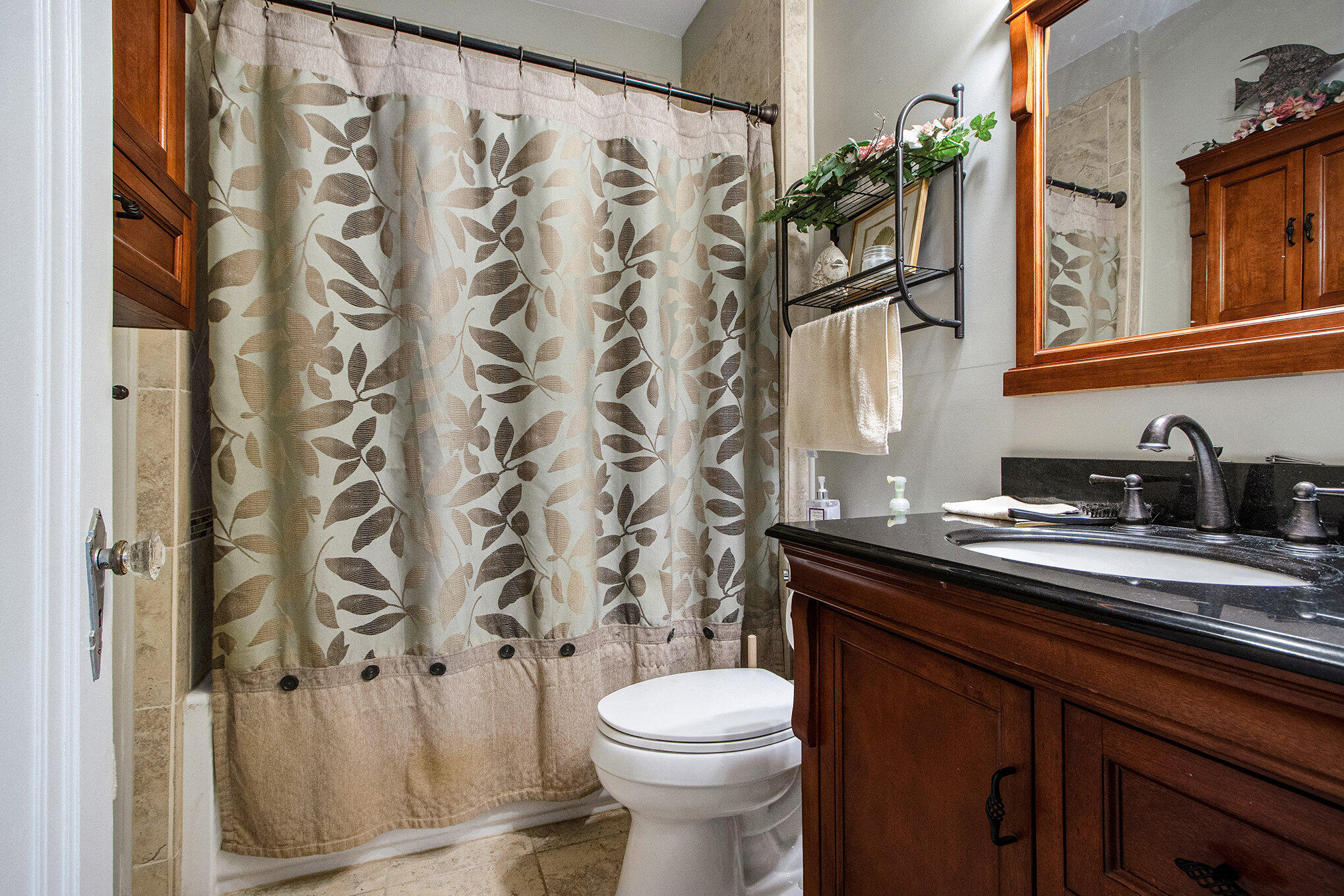 19 La Vista Boulevard N