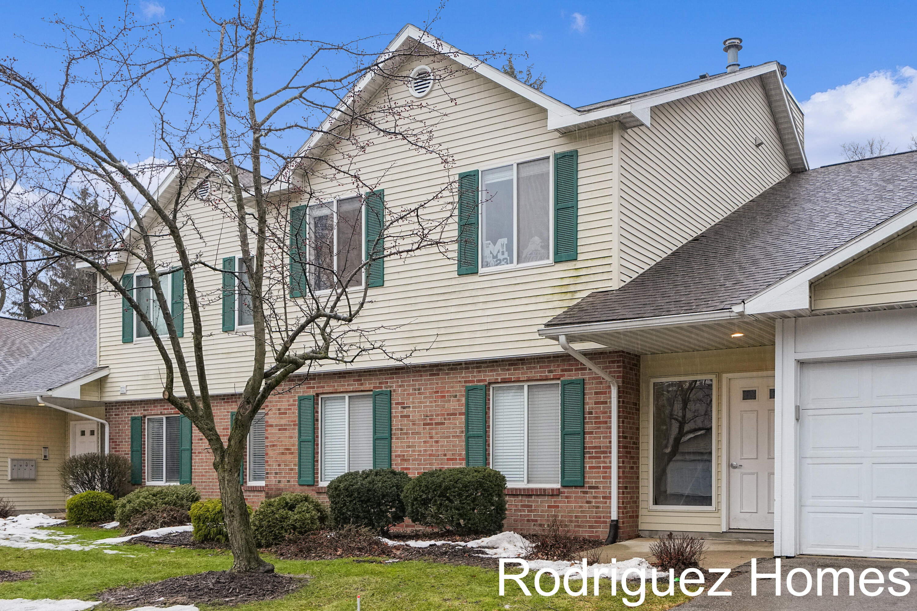 3168 Windcrest Drive NE