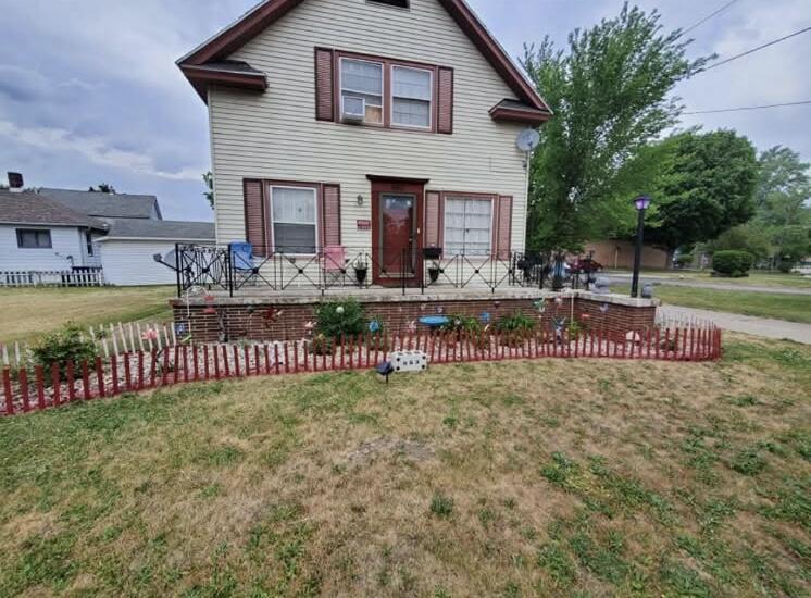 683 Capital Avenue NE