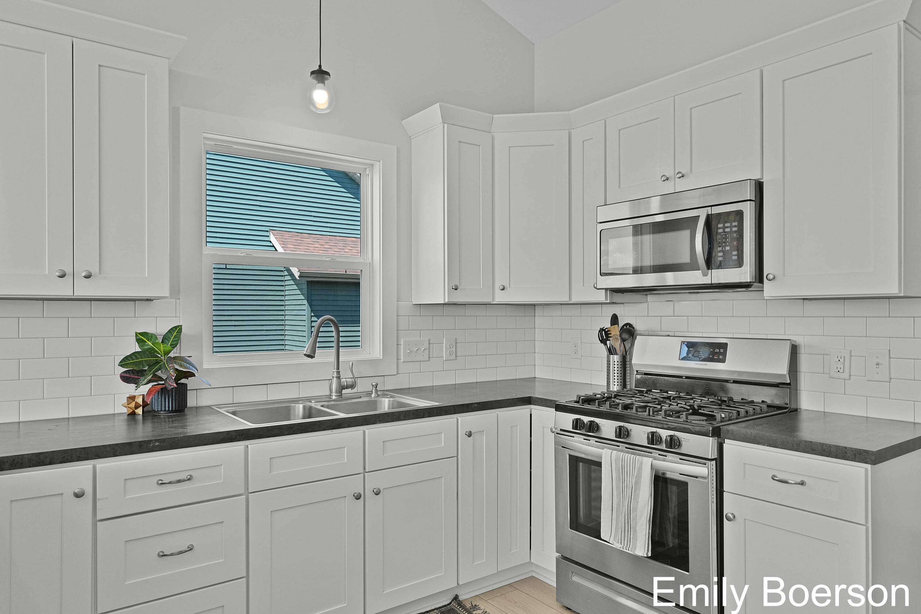 10535 Richfield Lane