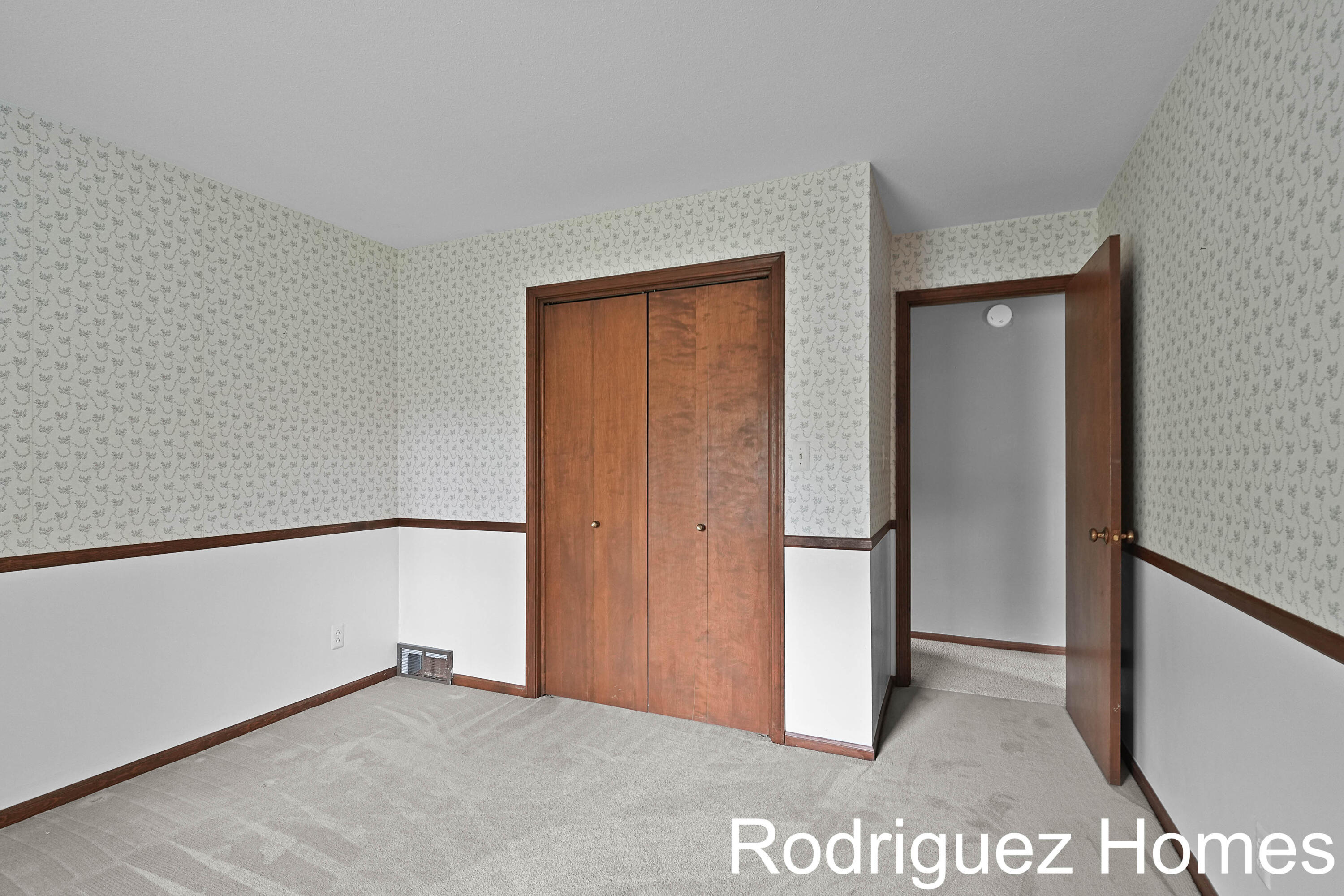 4770 Sheri Lynn Drive SW