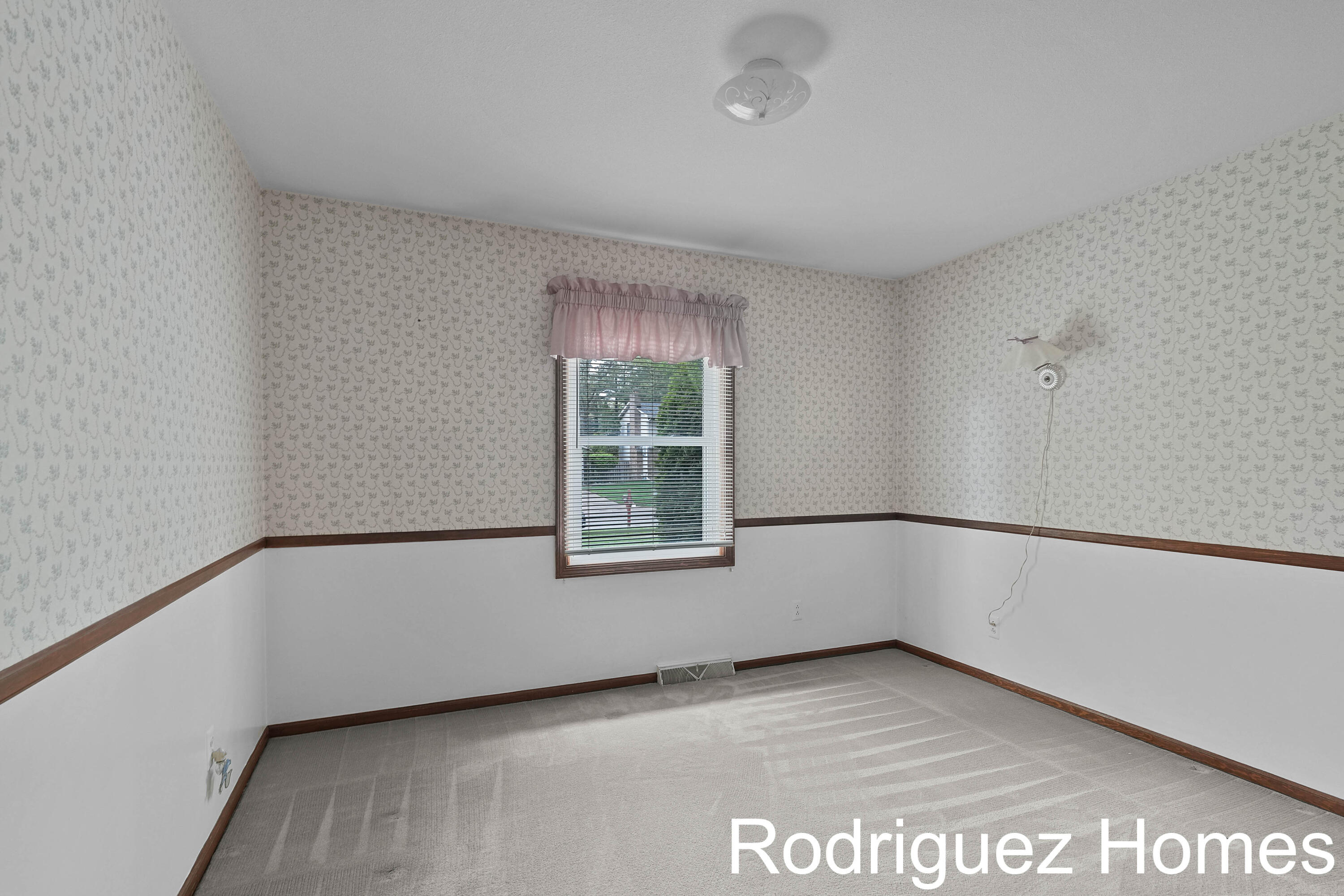 4770 Sheri Lynn Drive SW