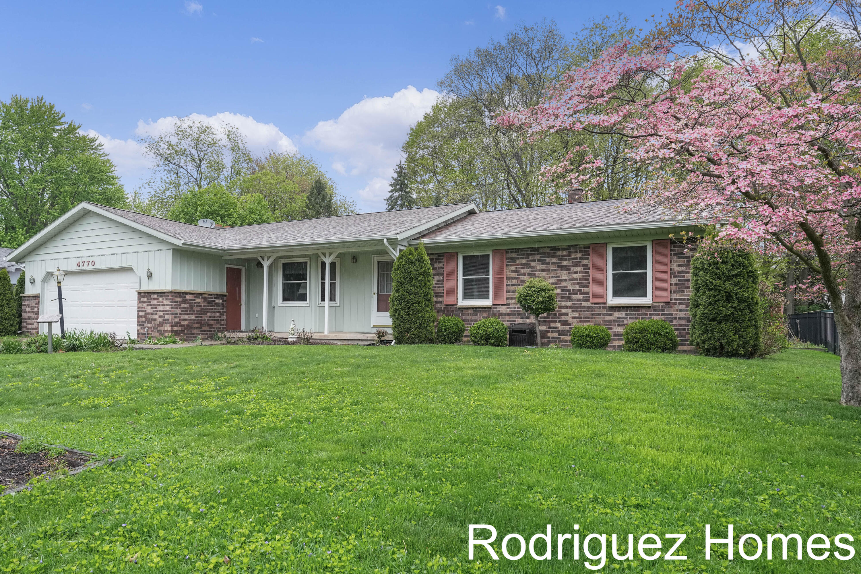 4770 Sheri Lynn Drive SW