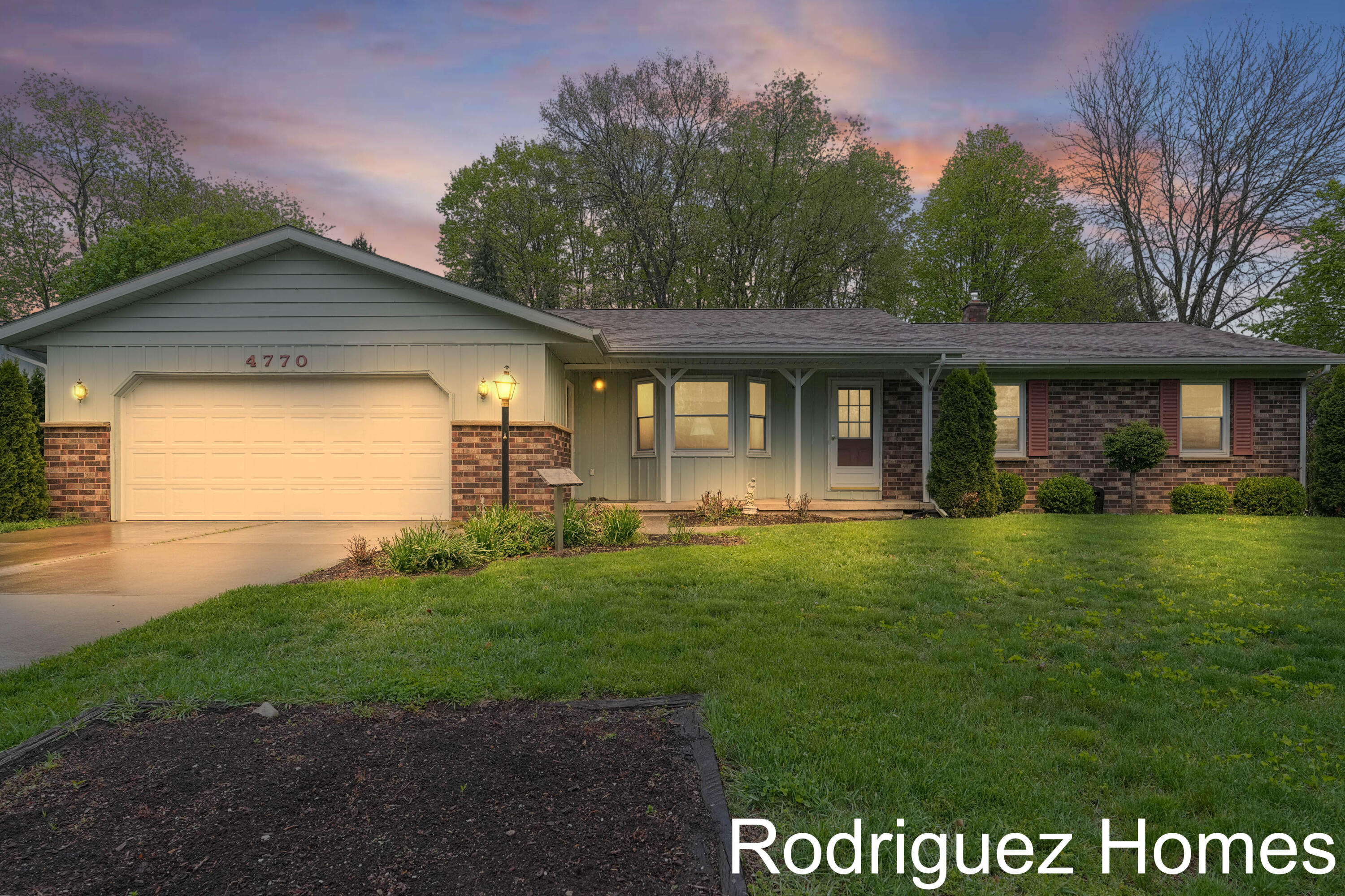 4770 Sheri Lynn Drive SW