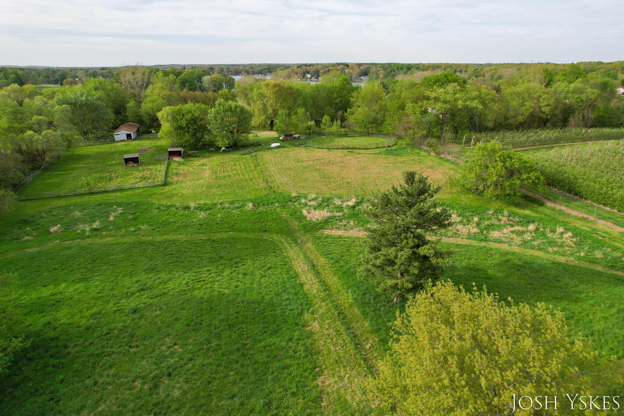 160 Broman Street NE