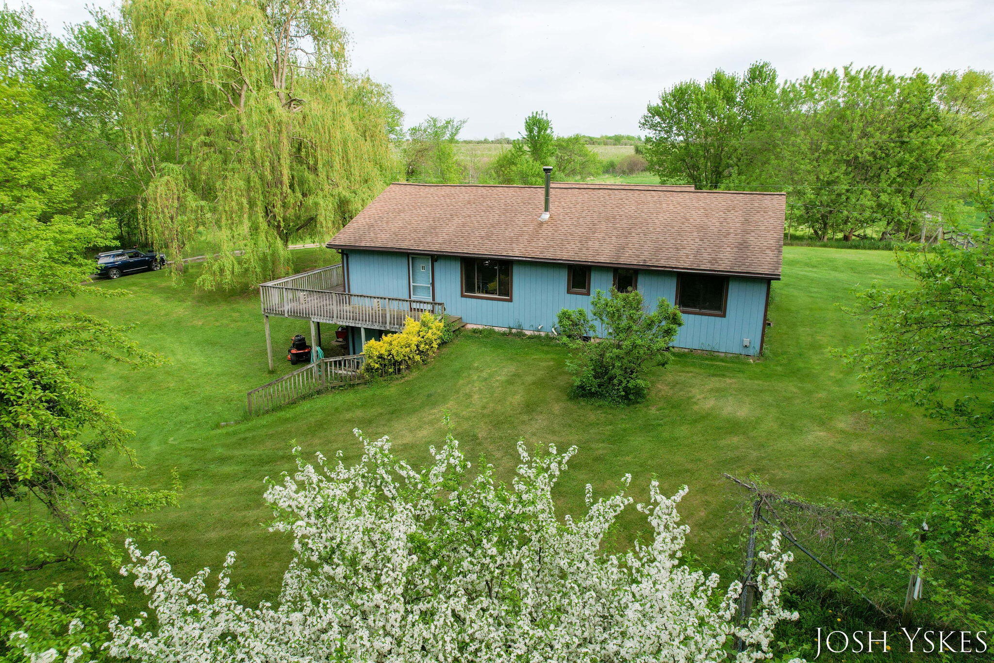 160 Broman Street NE