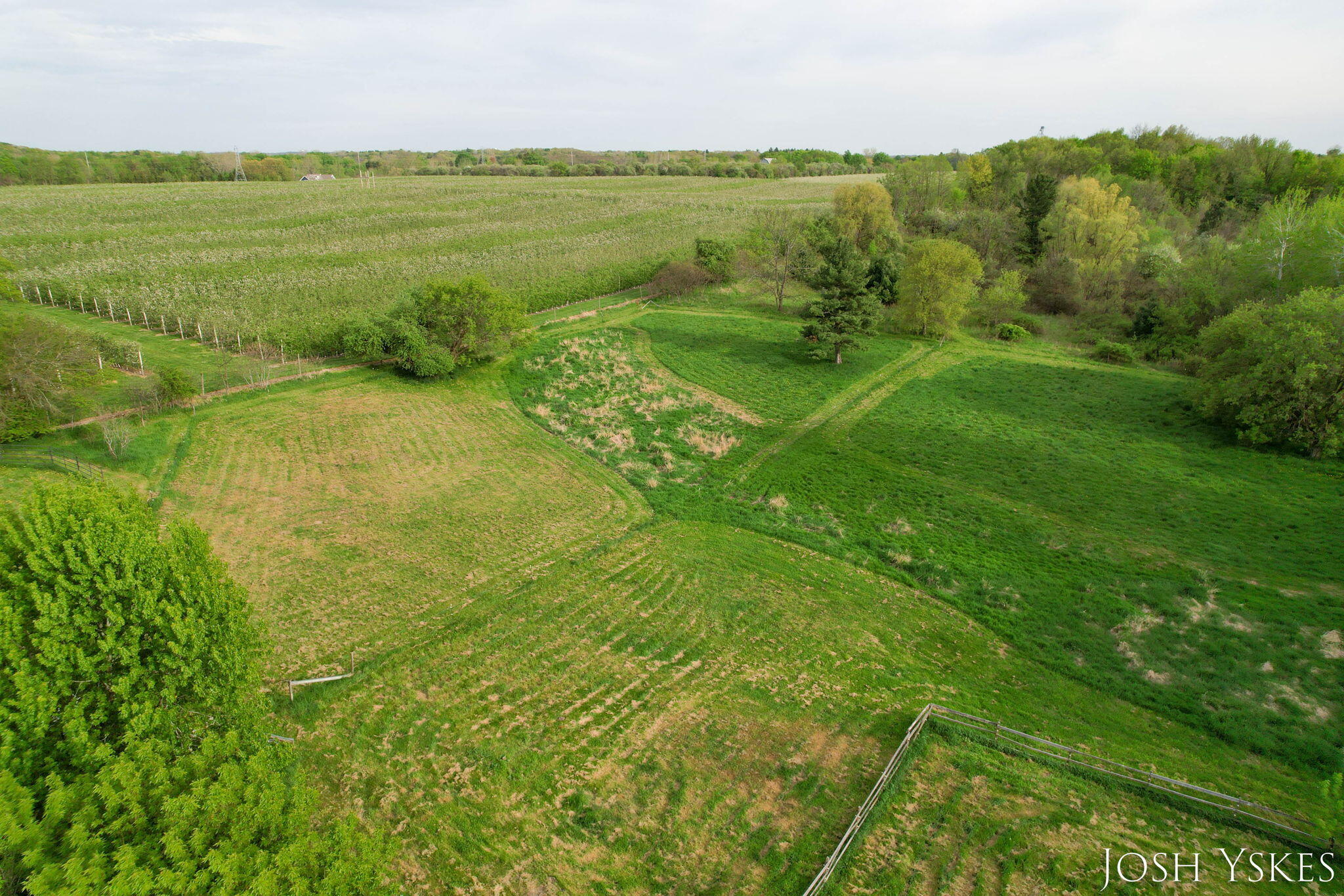 160 Broman Street NE