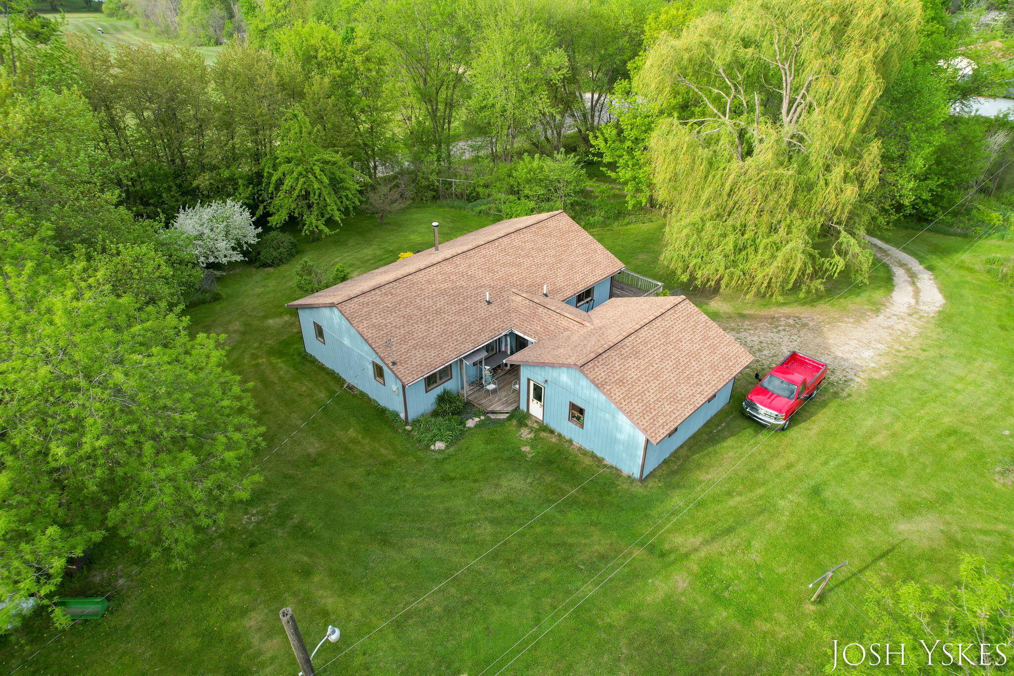 160 Broman Street NE